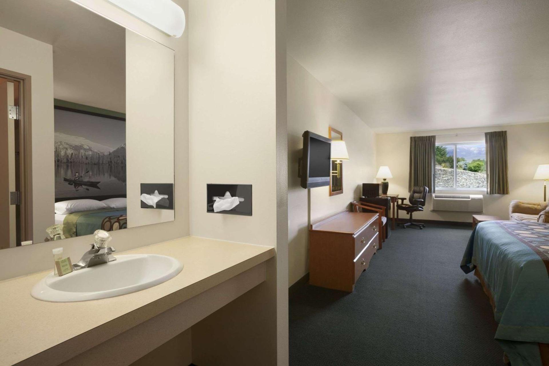 Hotel Salmon photo 34