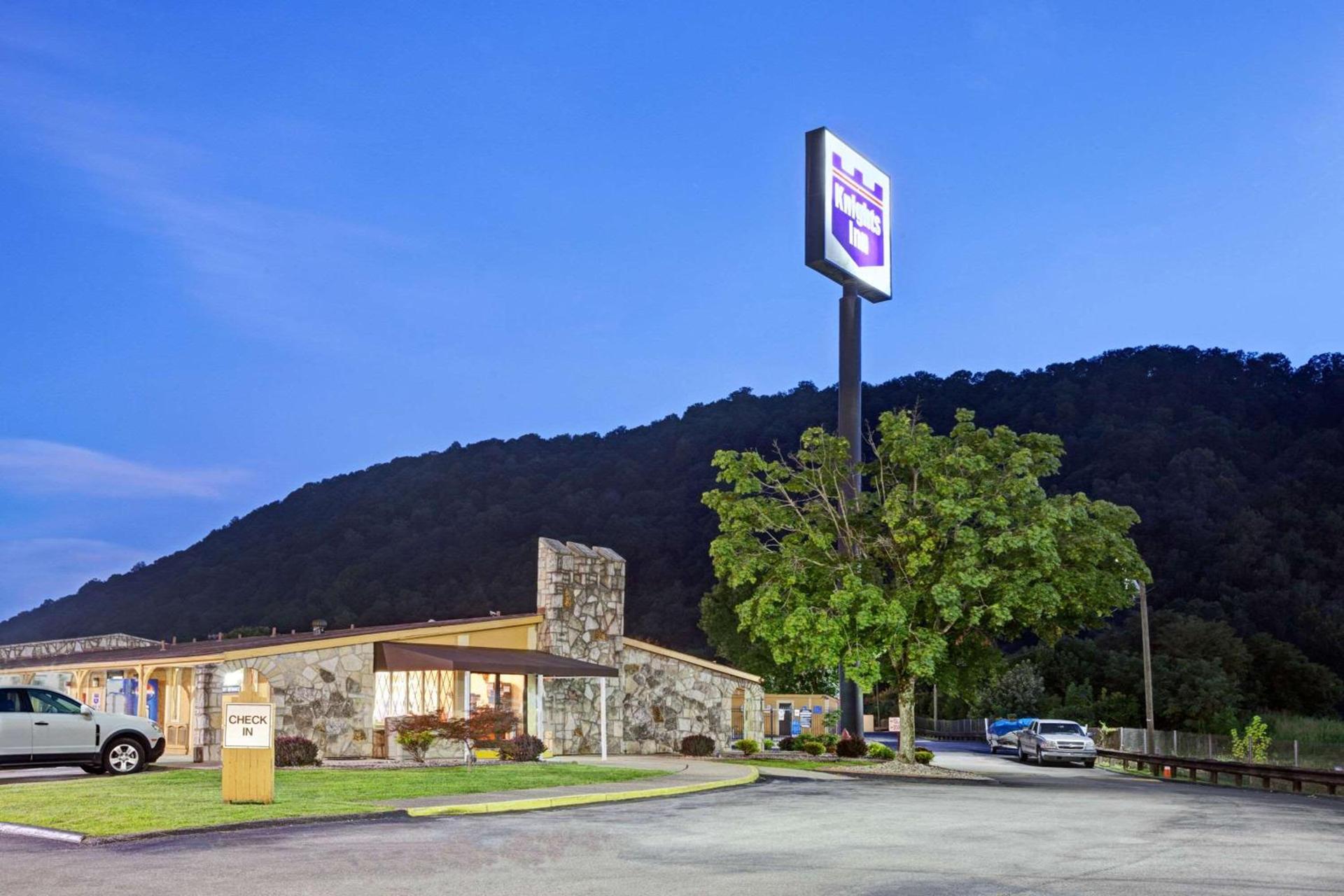 Knights Inn Charleston West Virginia photo 10