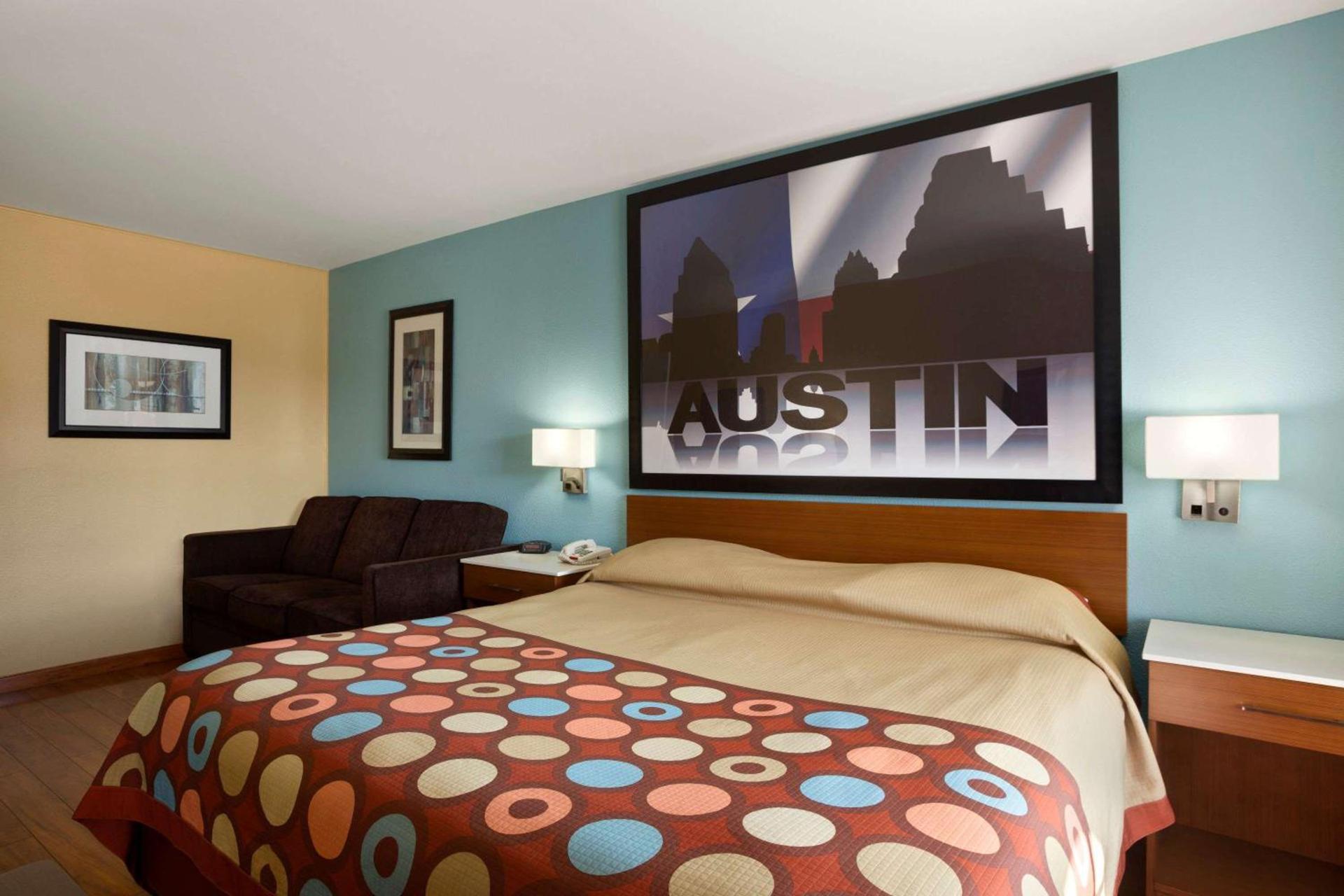 Super 8 by Wyndham Austin Downtown/Capitol Area photo 15