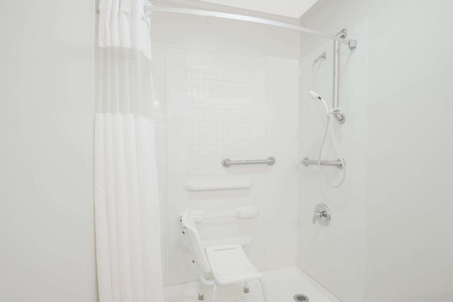 Travelodge by Wyndham Mansfield photo 6