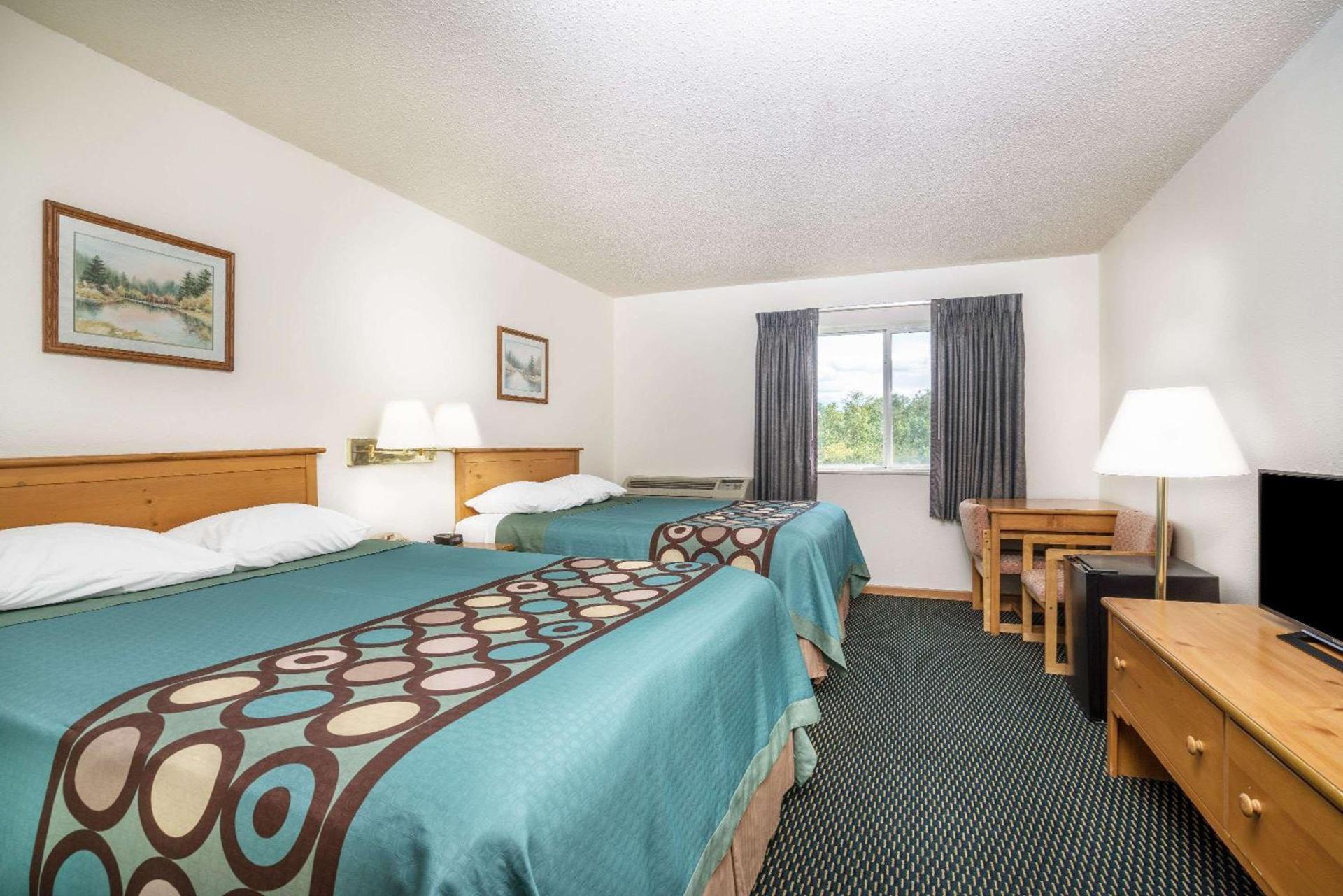 Super 8 by Wyndham Phillips photo 12