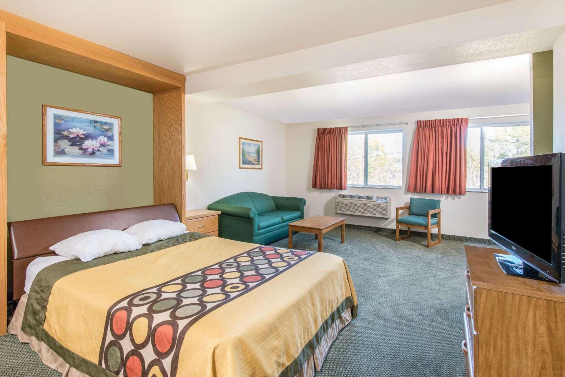 Super 8 by Wyndham West Middlesex/Sharon Area photo 12