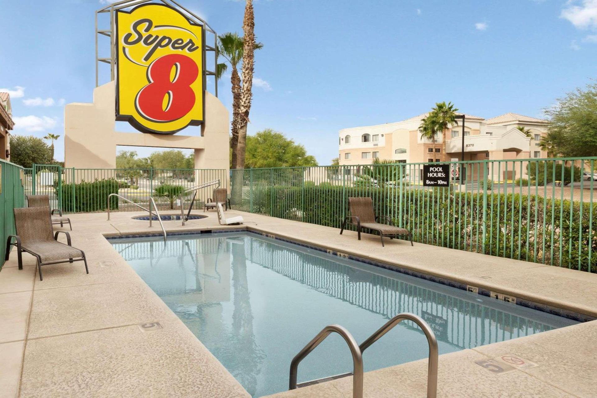 Super 8 by Wyndham Marana/Tucson Area photo 5