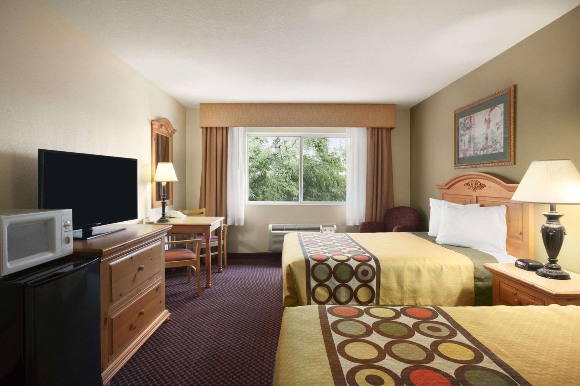 Super 8 by Wyndham Marana/Tucson Area photo 7
