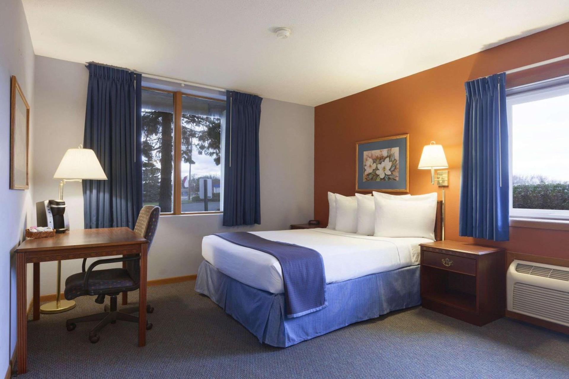 Travelodge by Wyndham Motel of St Cloud photo 23