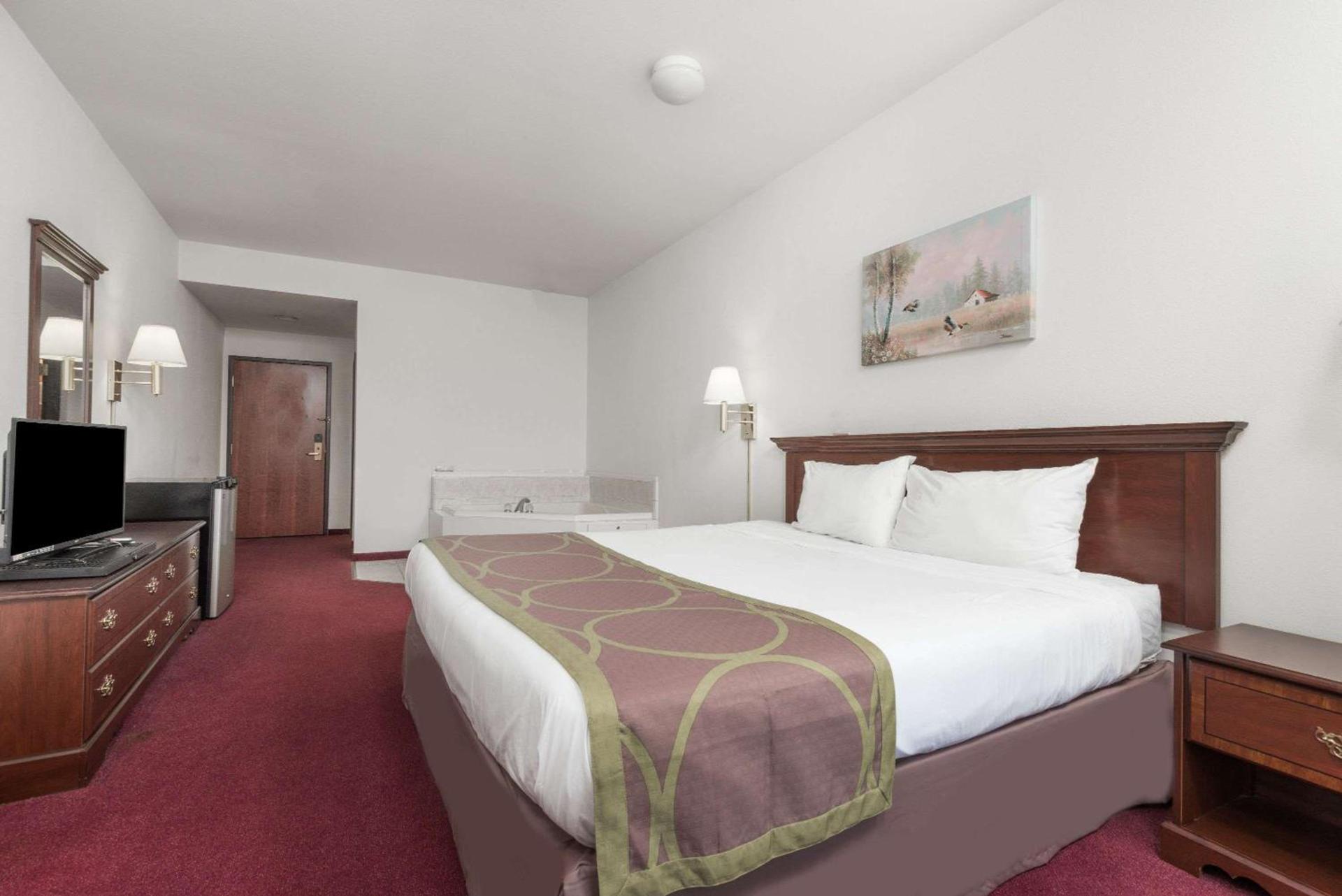 Super 8 by Wyndham Grayson photo 4