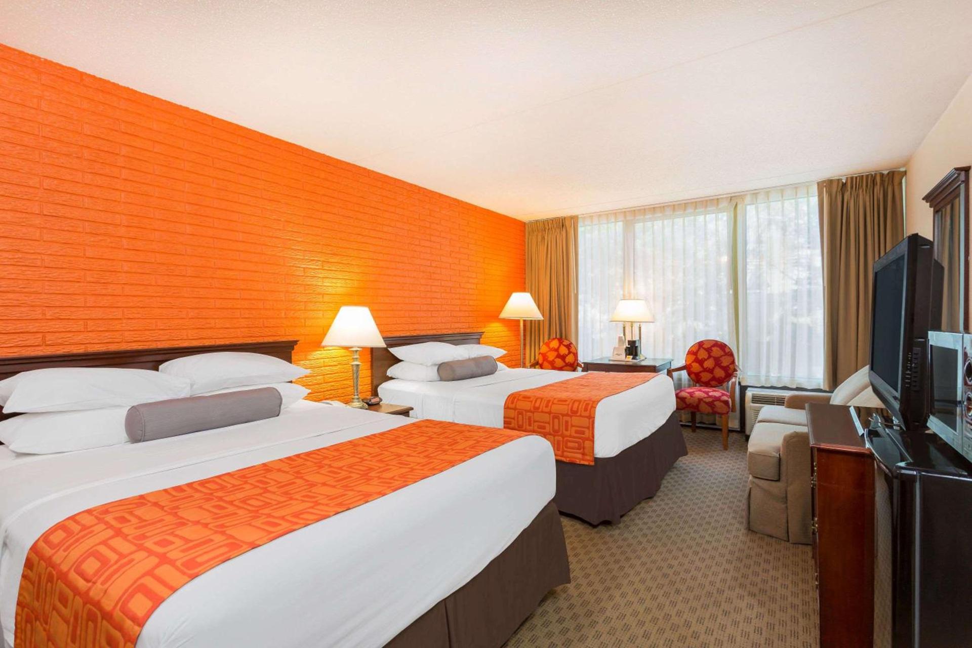 Howard Johnson by Wyndham Williamsburg photo 10