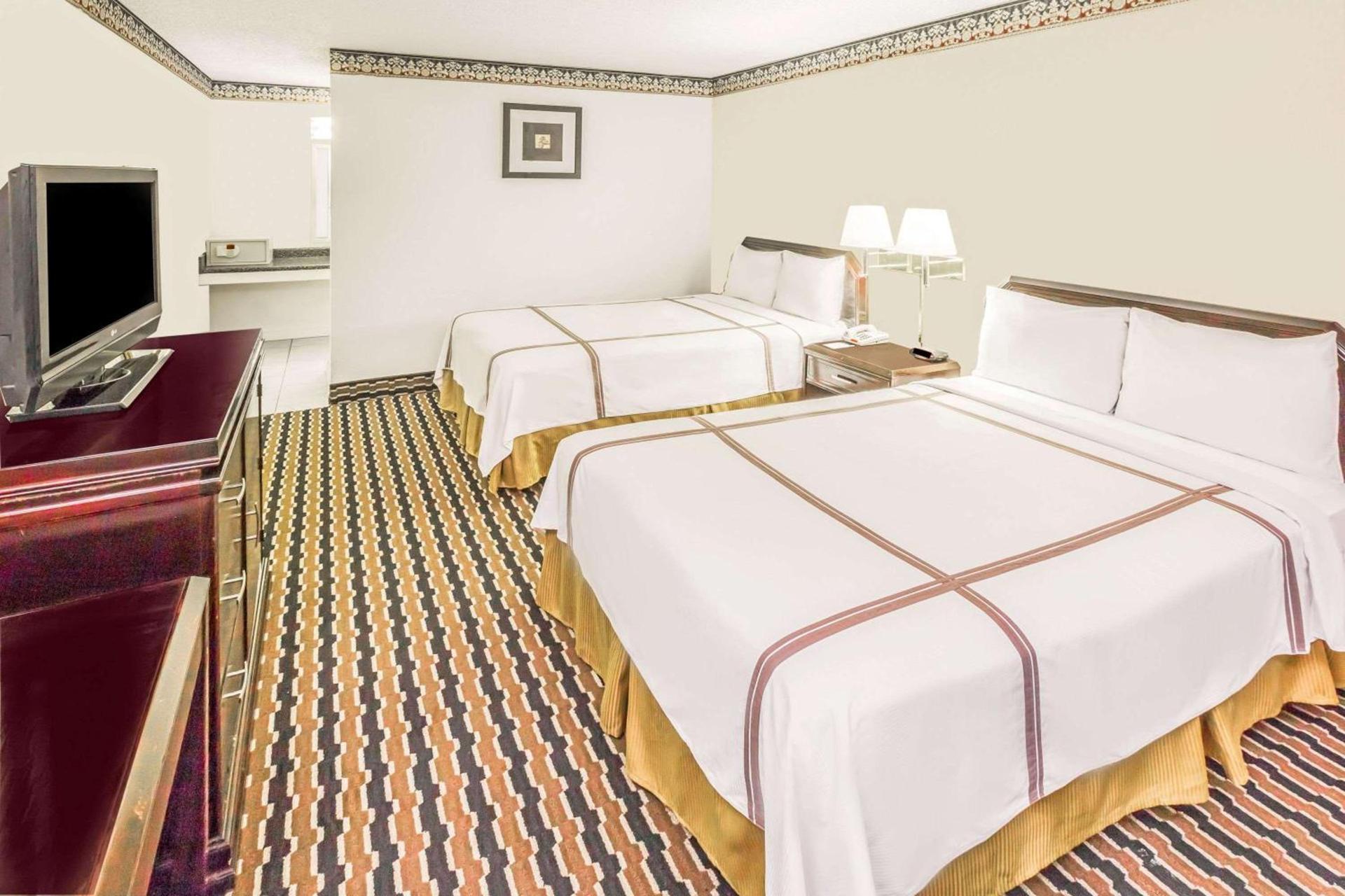 Travelodge by Wyndham Shreveport LA photo 4