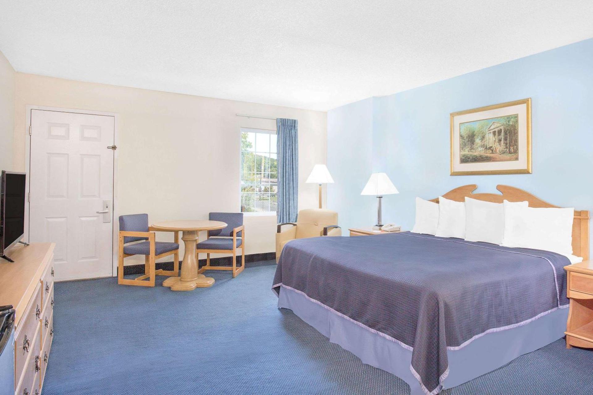 Howard Johnson by Wyndham Staunton photo 11