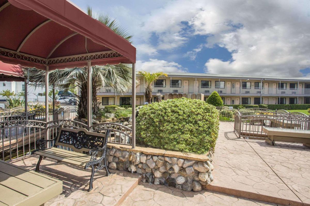 Knights Inn Pico Rivera photo 12