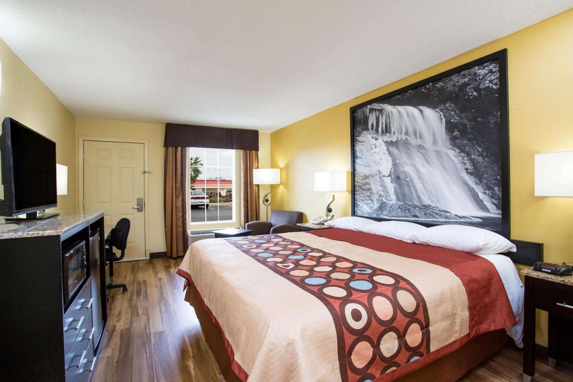 Super 8 by Wyndham Garner/Clayton/Raleigh photo 15