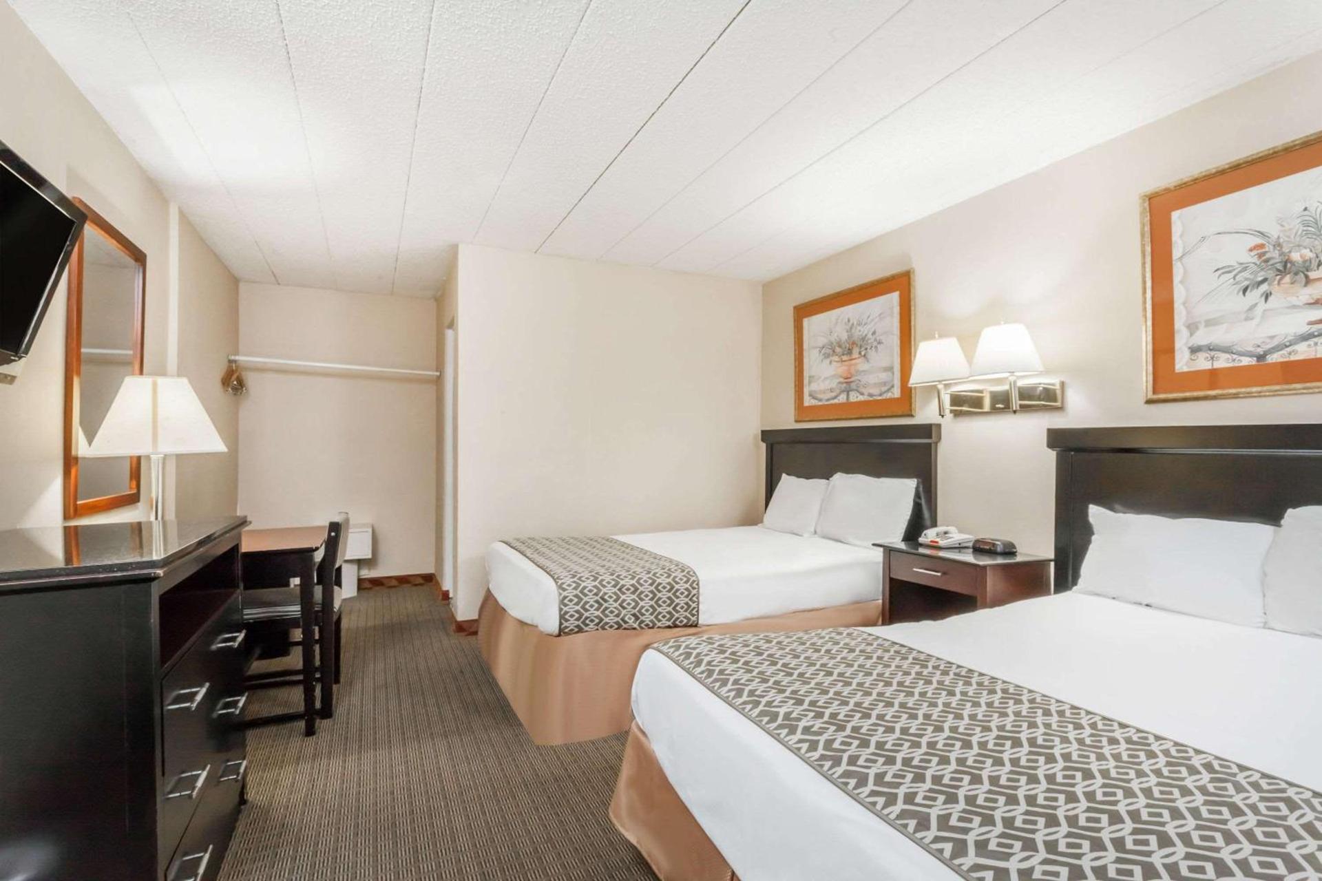 Atlantic Motor Inn Near Boardwalk photo 22