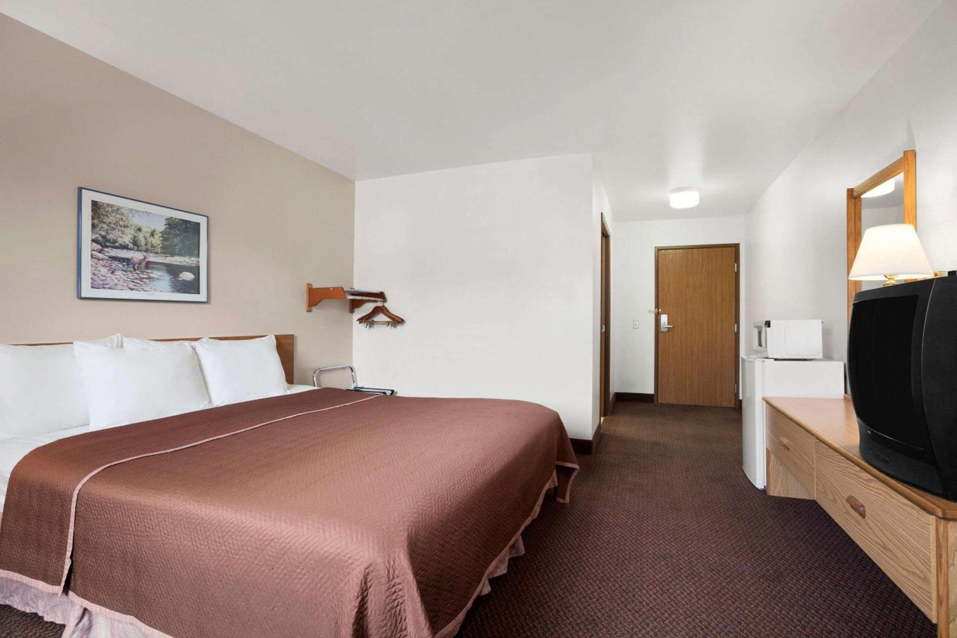 Travelodge by Wyndham Elko NV photo 58