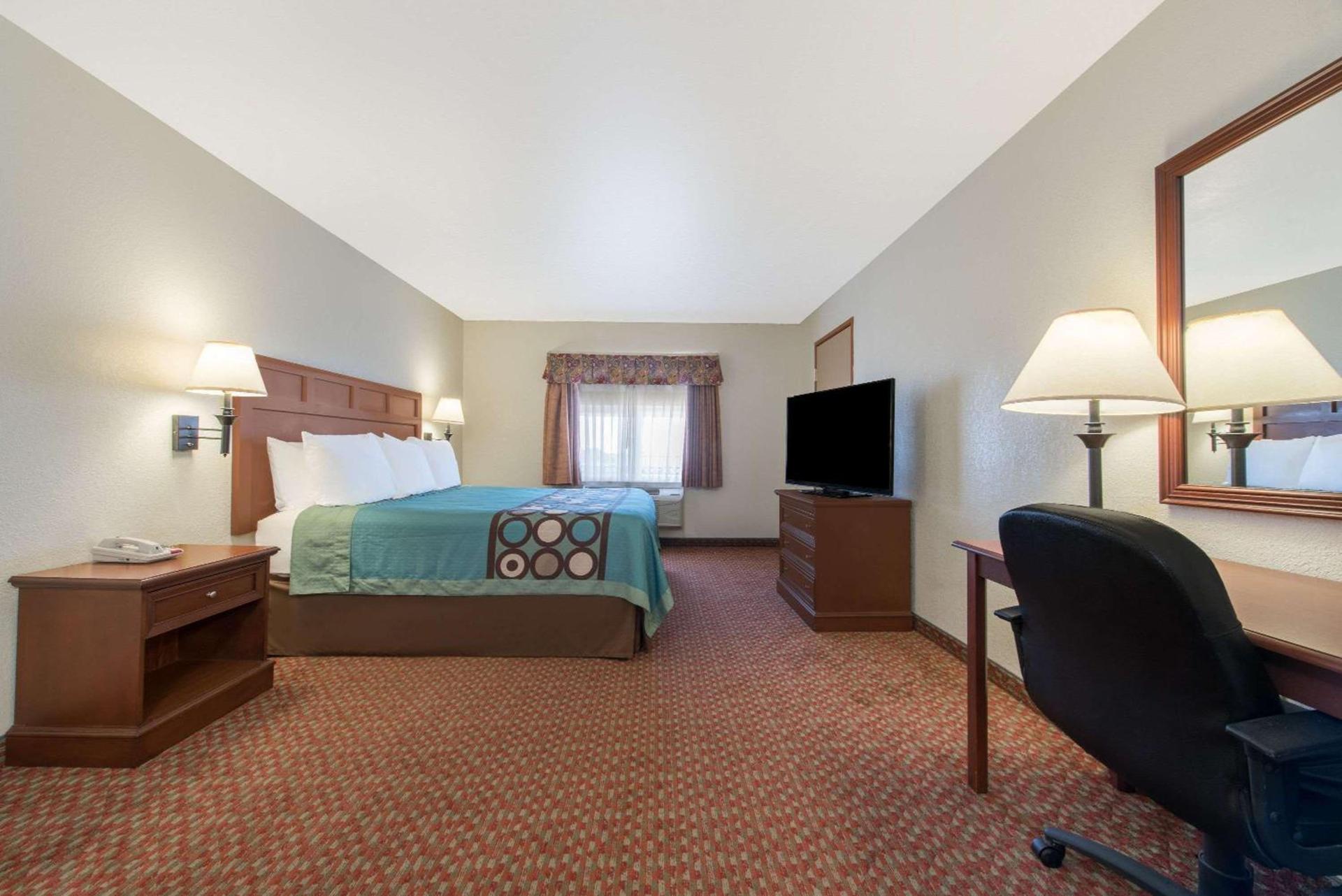 Super 8 by Wyndham Abilene South photo 3