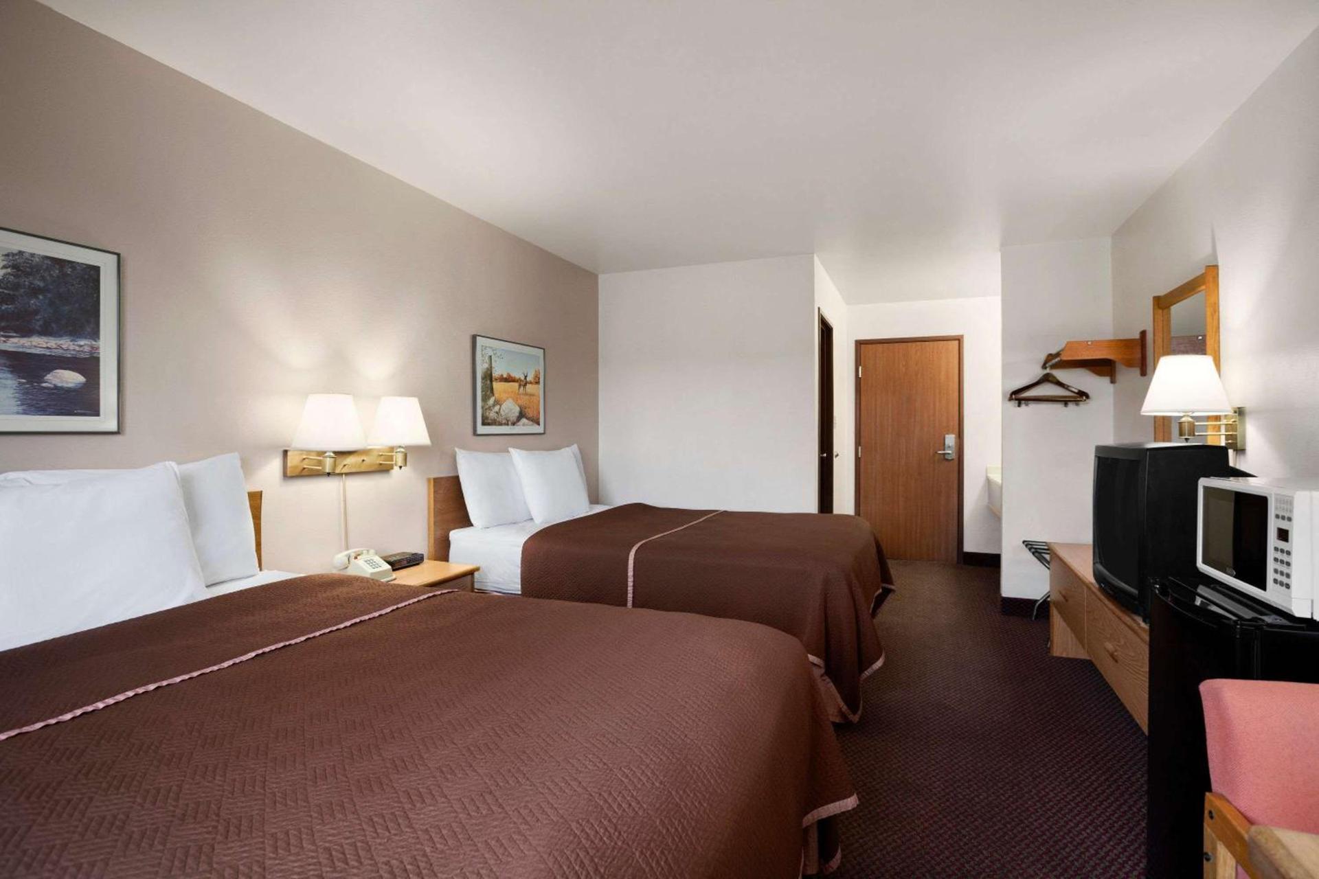 Travelodge by Wyndham Elko NV photo 52