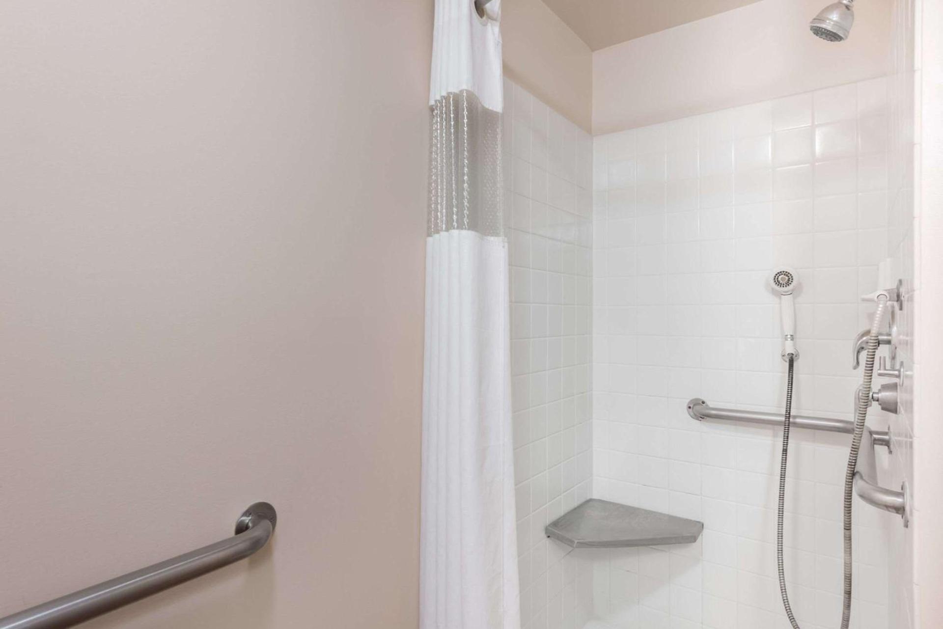 Travelodge by Wyndham Hershey photo 6
