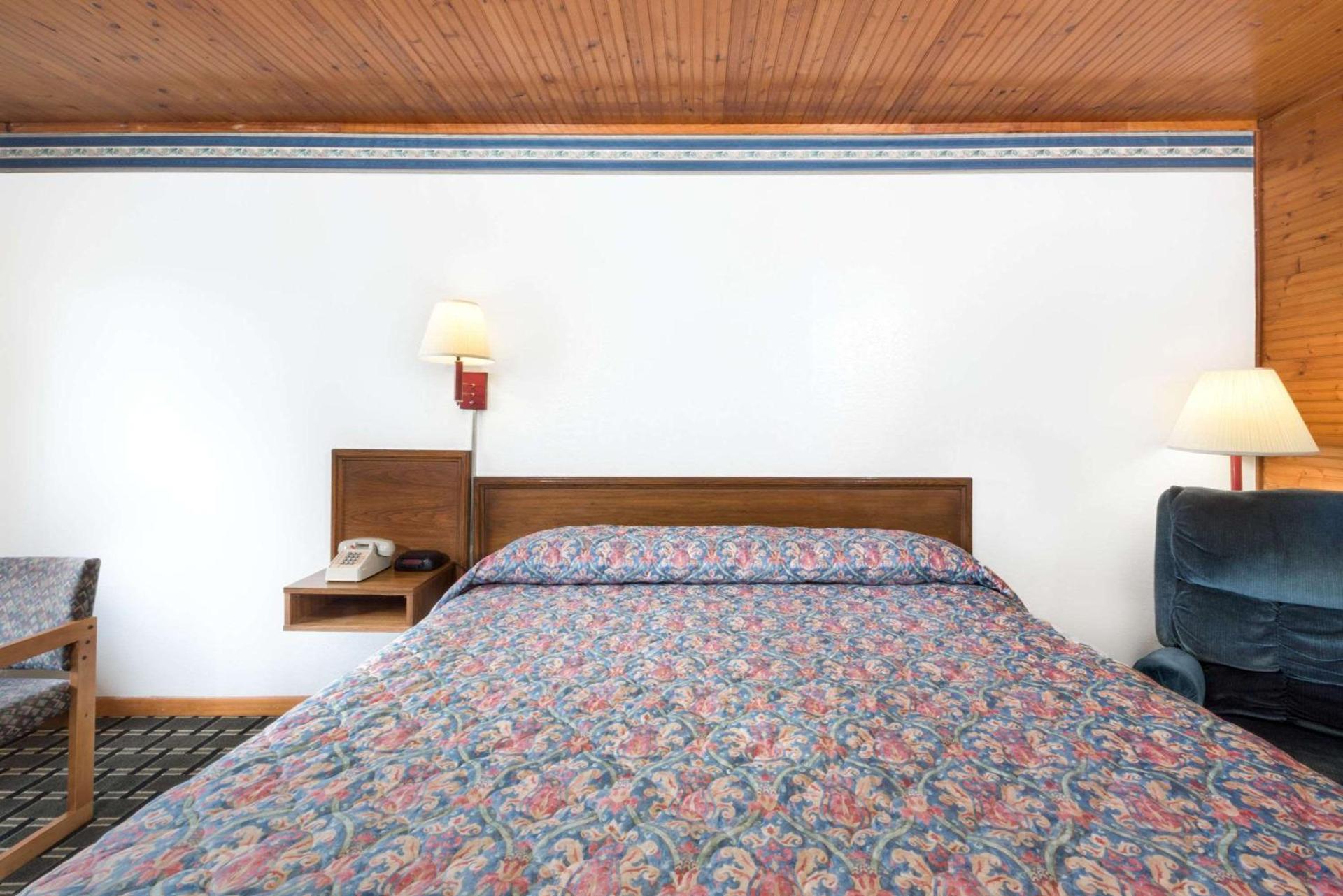 Post Oak Inn photo 7