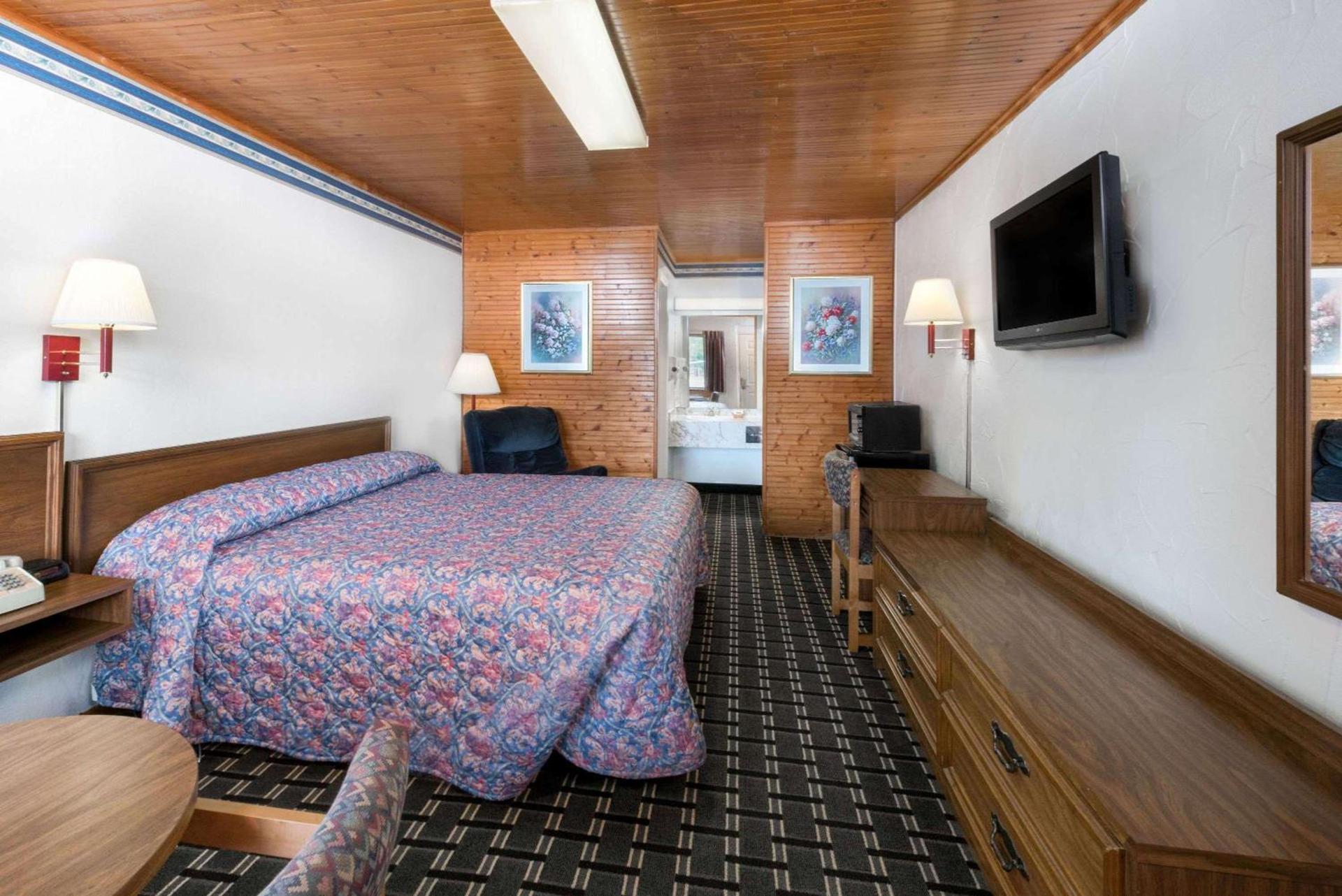 Post Oak Inn photo 12