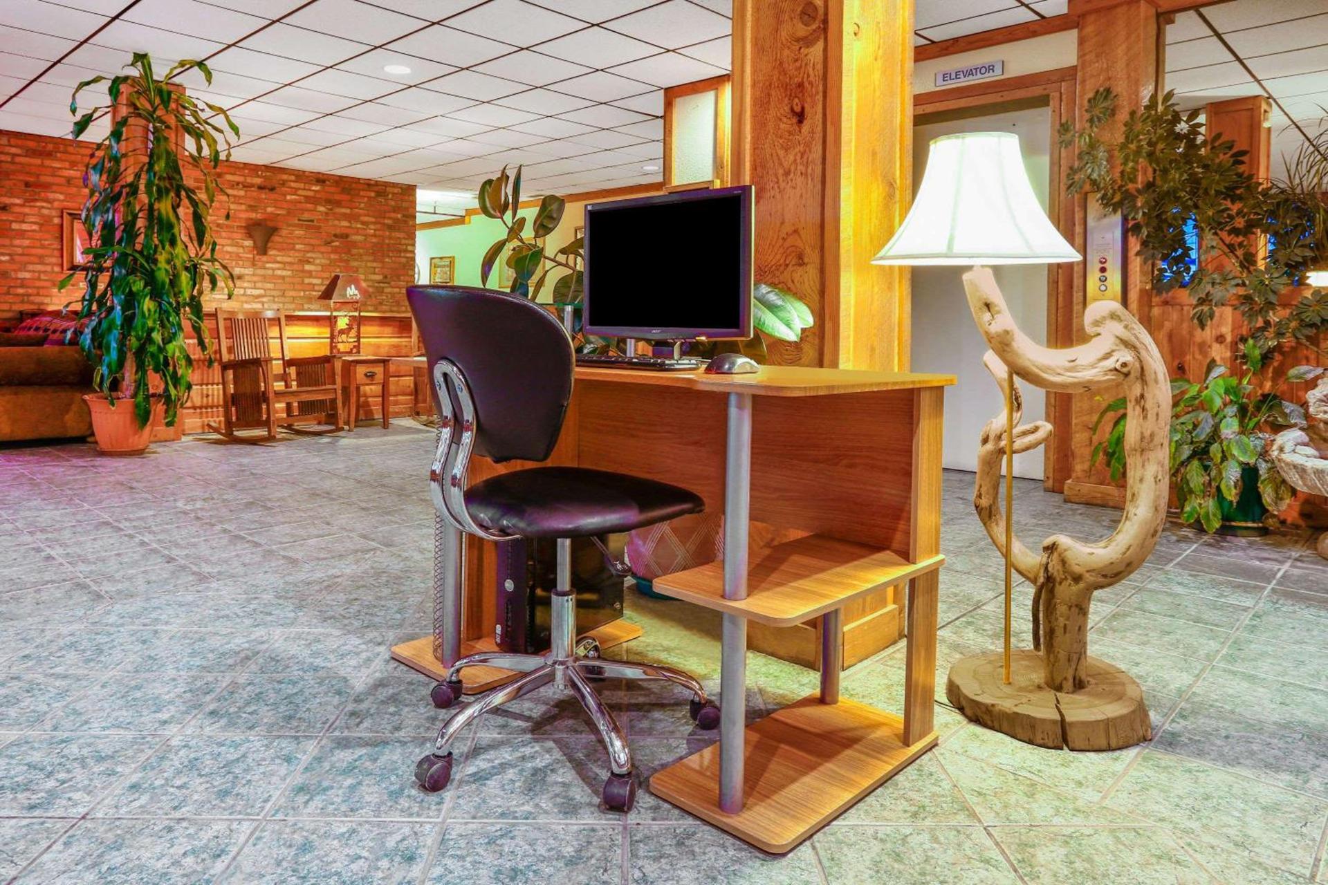 Howard Johnson by Wyndham Helena photo 13