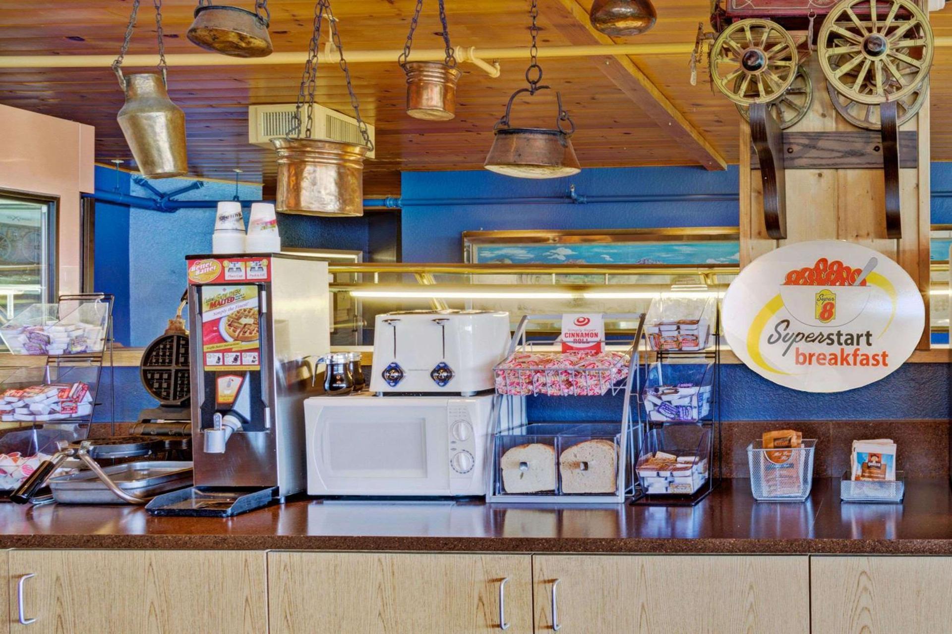 Topaz Lodge photo 15