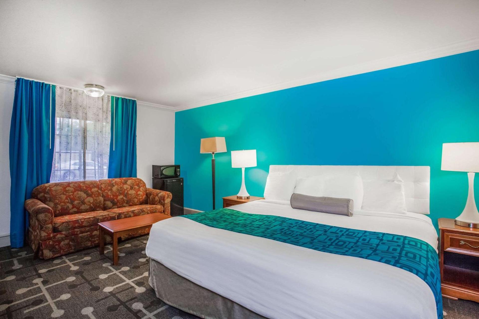 Howard Johnson by Wyndham Hershey photo 13