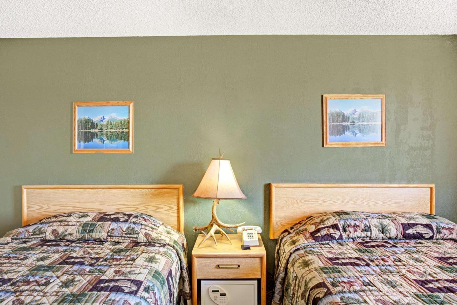 Topaz Lodge photo 10