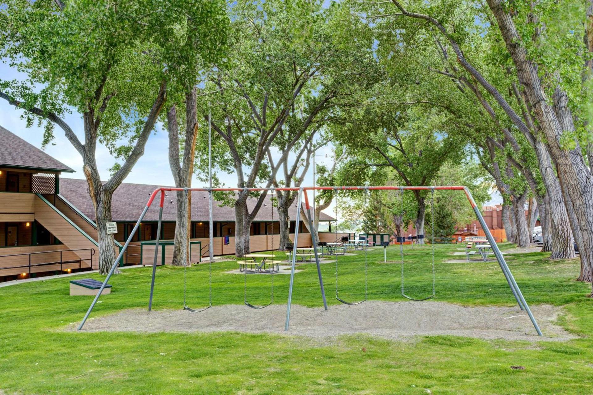 Topaz Lodge photo 2