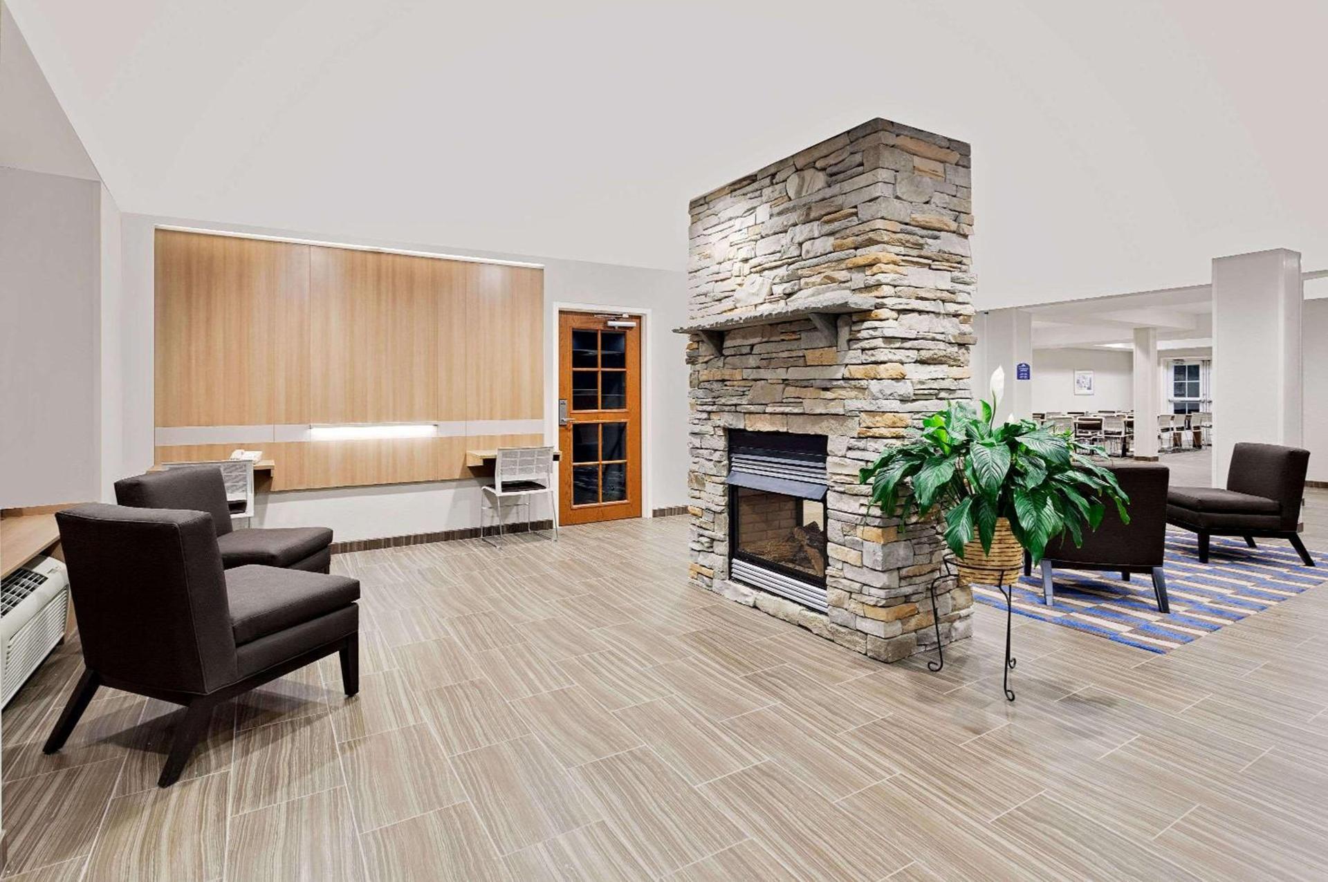 Microtel Inn & Suites by Wyndham Middletown photo 30