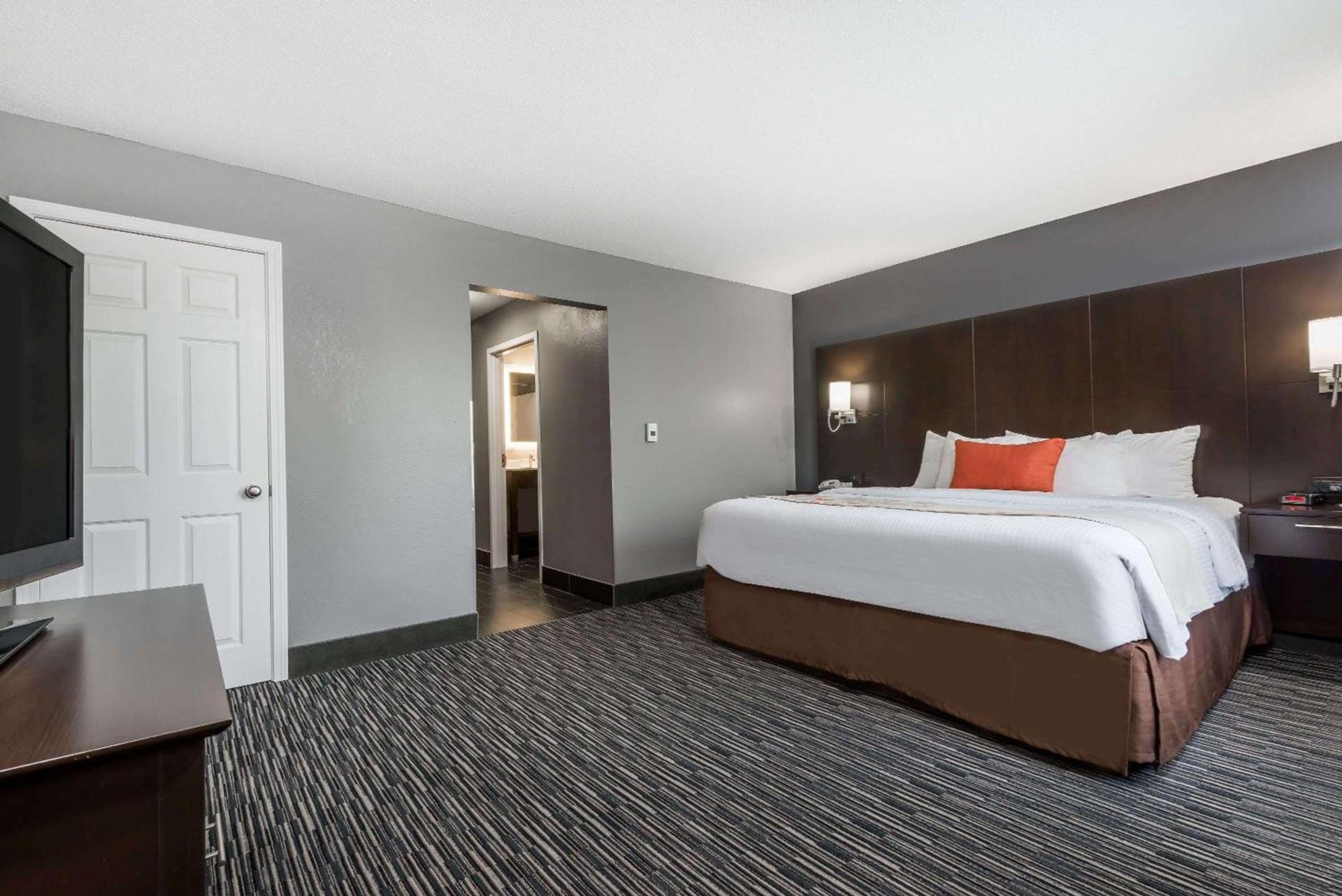 Hawthorn Extended Stay by Wyndham Columbus West photo 20