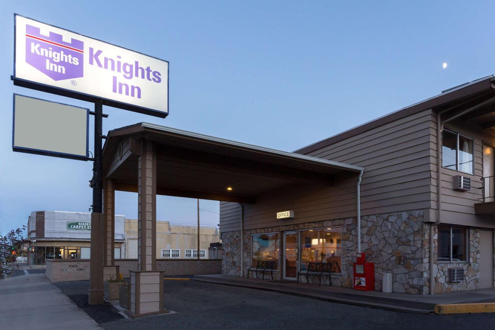 Knights Inn - Baker City photo 28