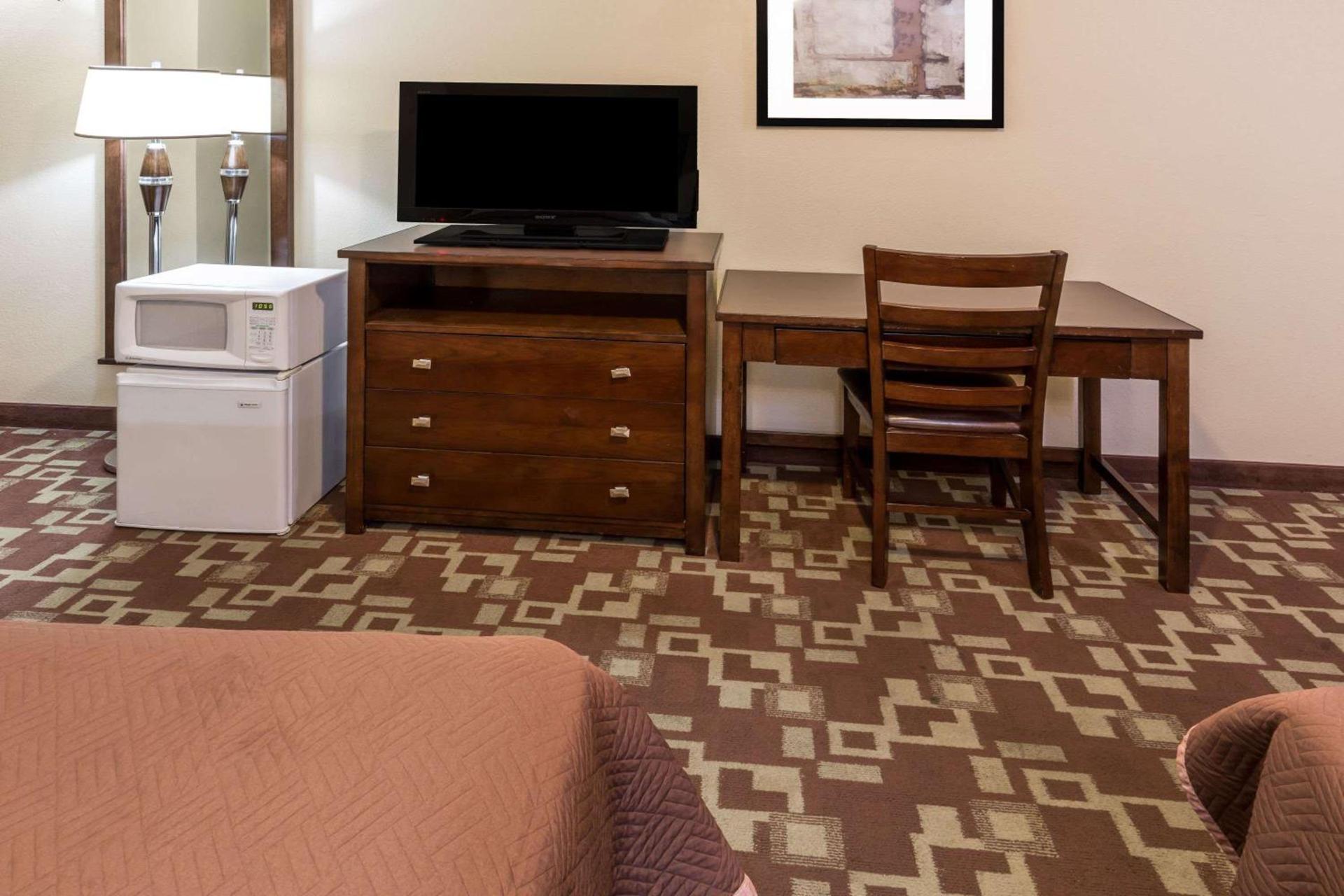 Travelodge by Wyndham Newport photo 22