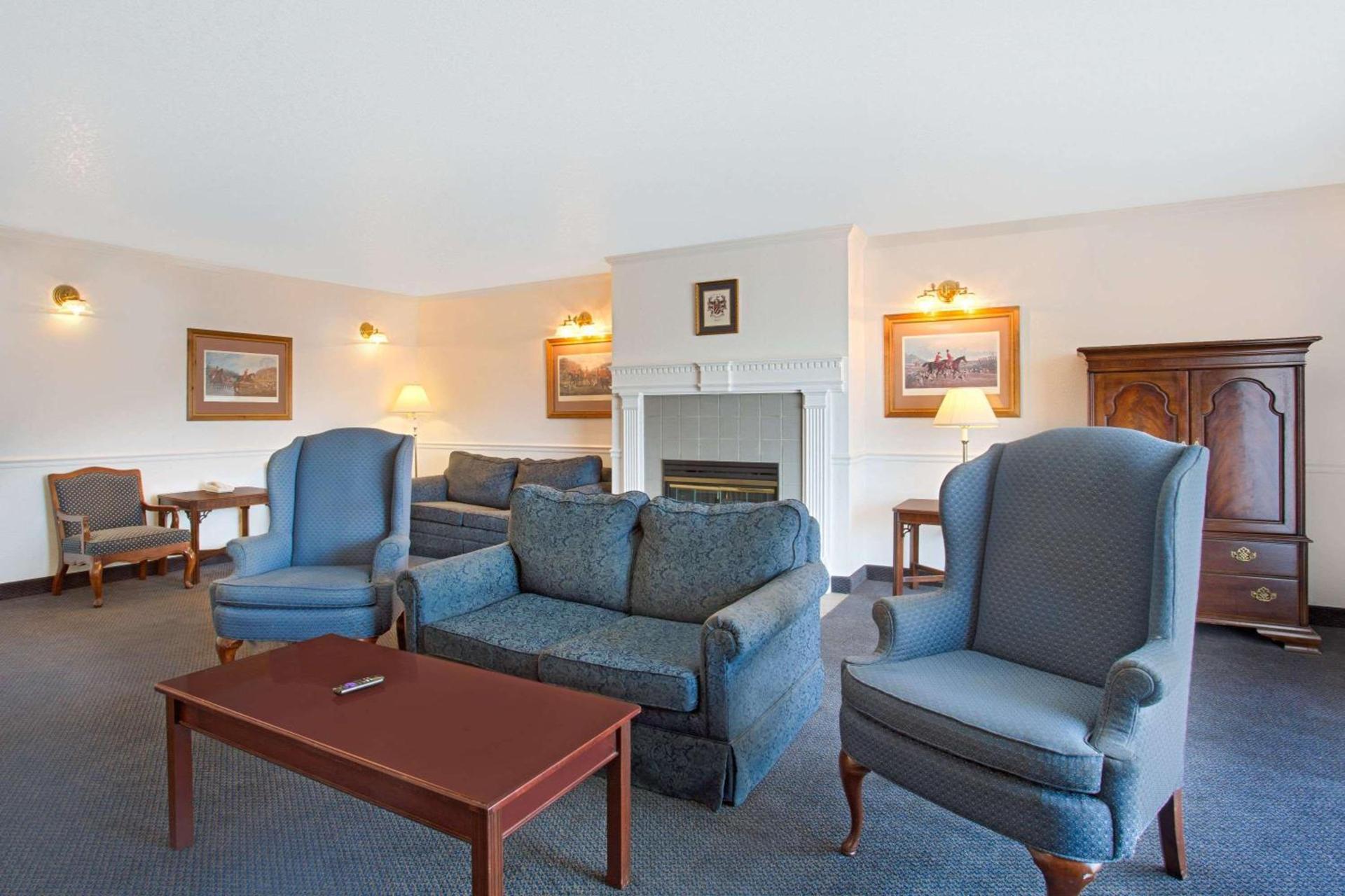 Super 8 by Wyndham Oroville photo 10