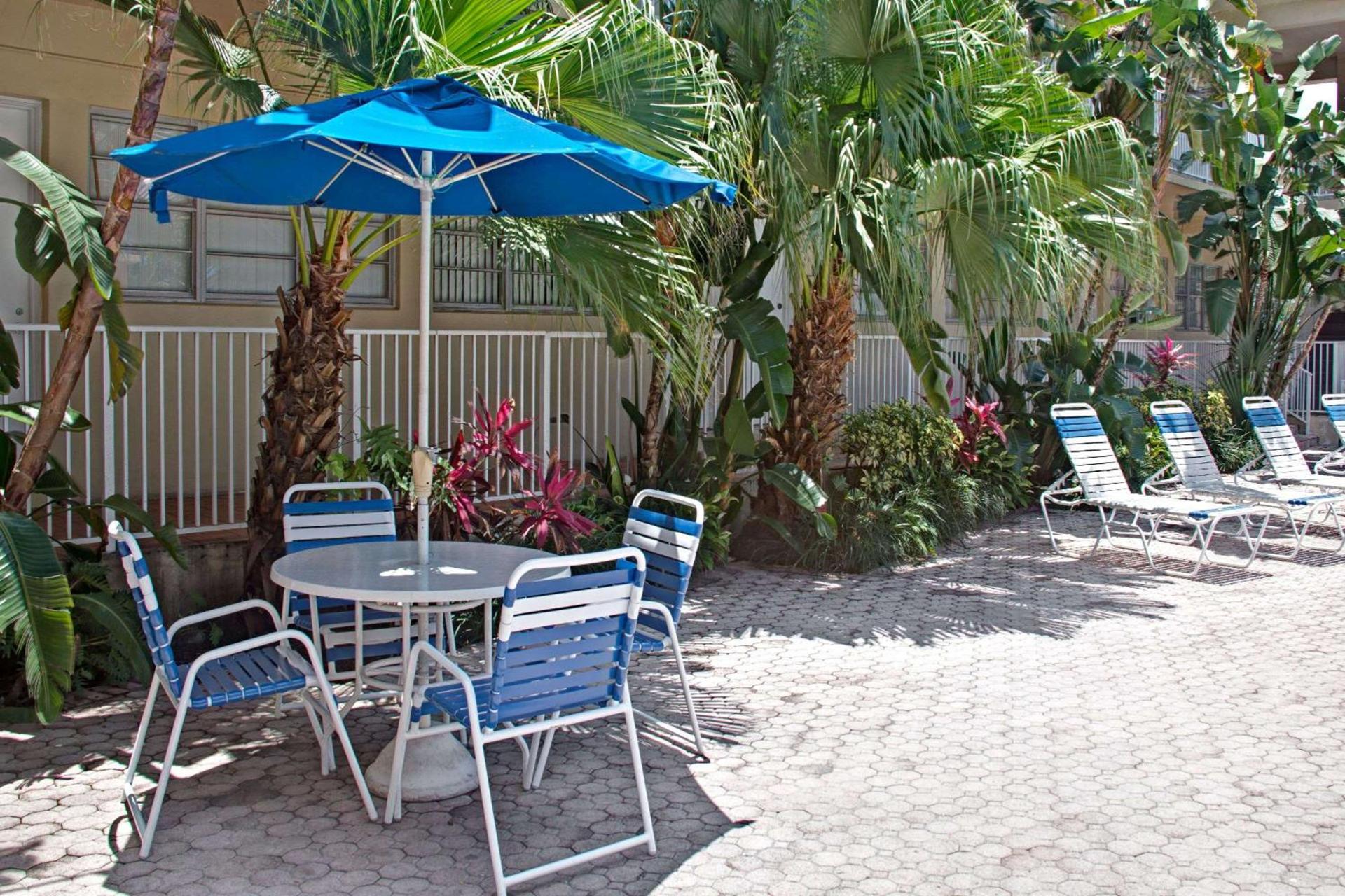 Knights Inn Hallandale photo 13