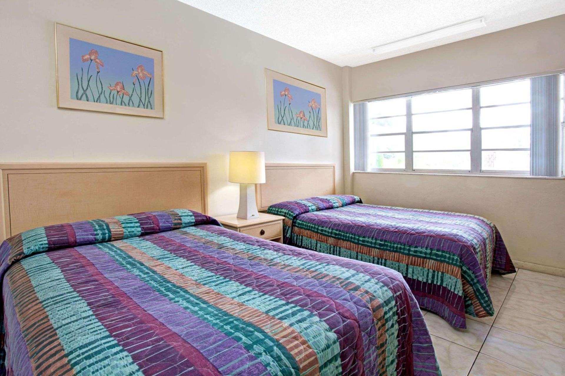 Knights Inn Hallandale photo 6