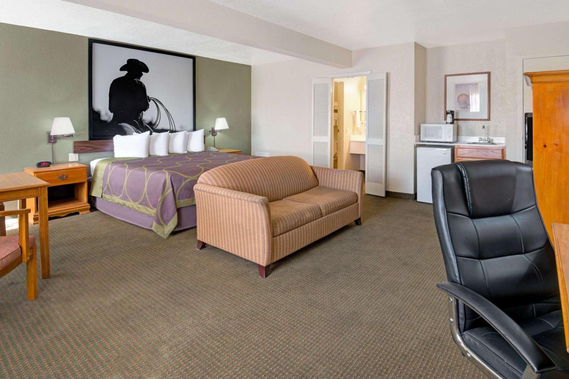 Super 8 by Wyndham El Paso Airport photo 5