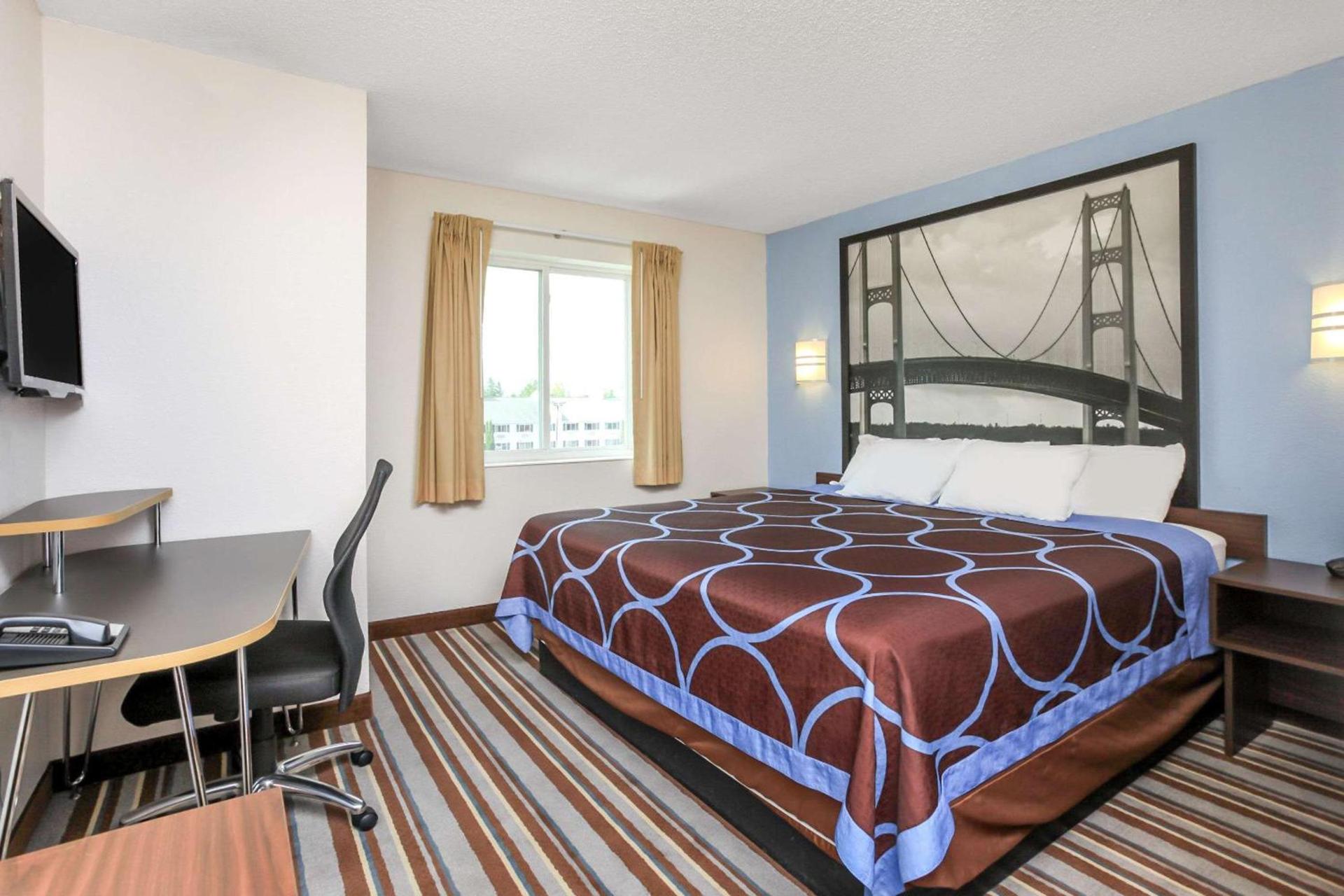 Super 8 by Wyndham Sault Ste. Marie photo 10