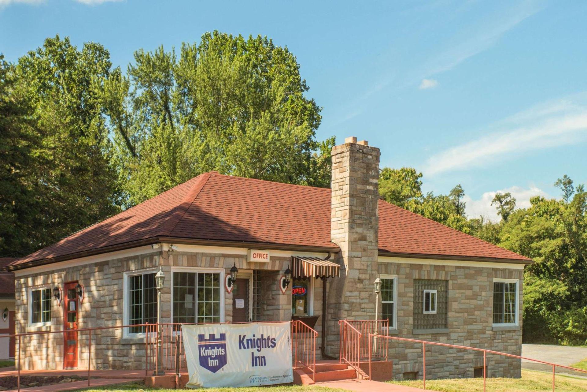 The Hillside Hotel photo 24