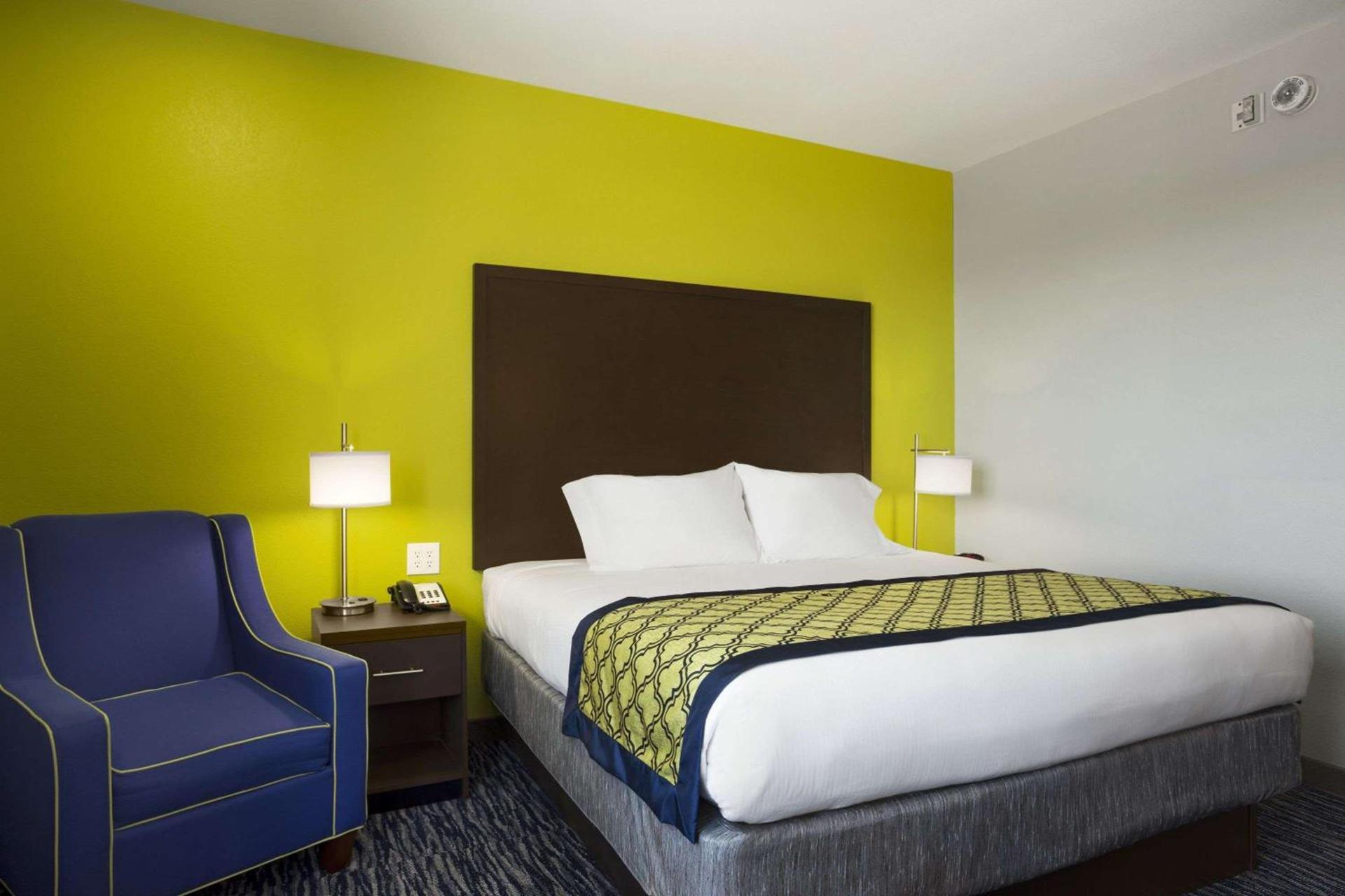 Hawthorn Suites by Wyndham San Angelo photo 38