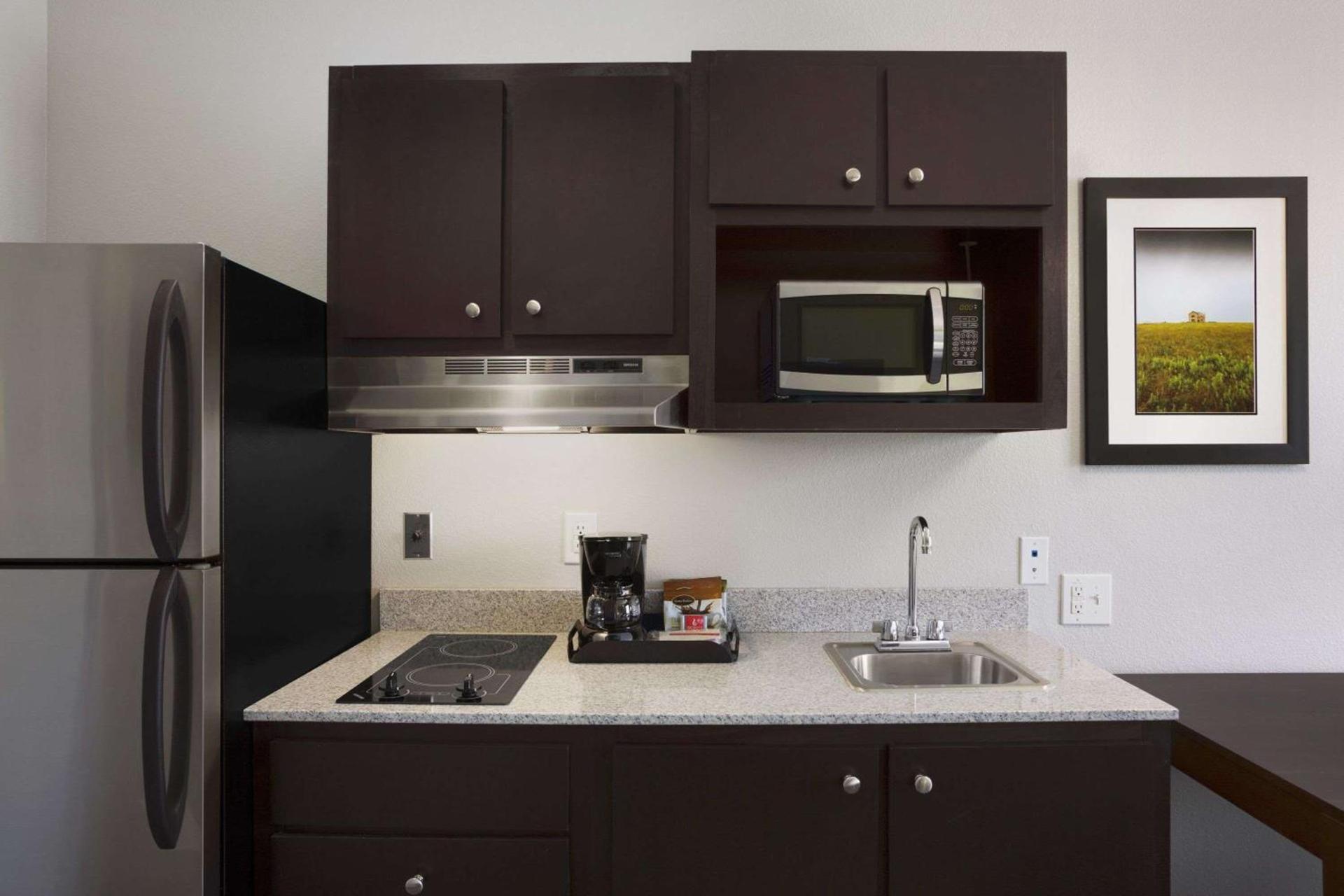 Hawthorn Suites by Wyndham San Angelo photo 37