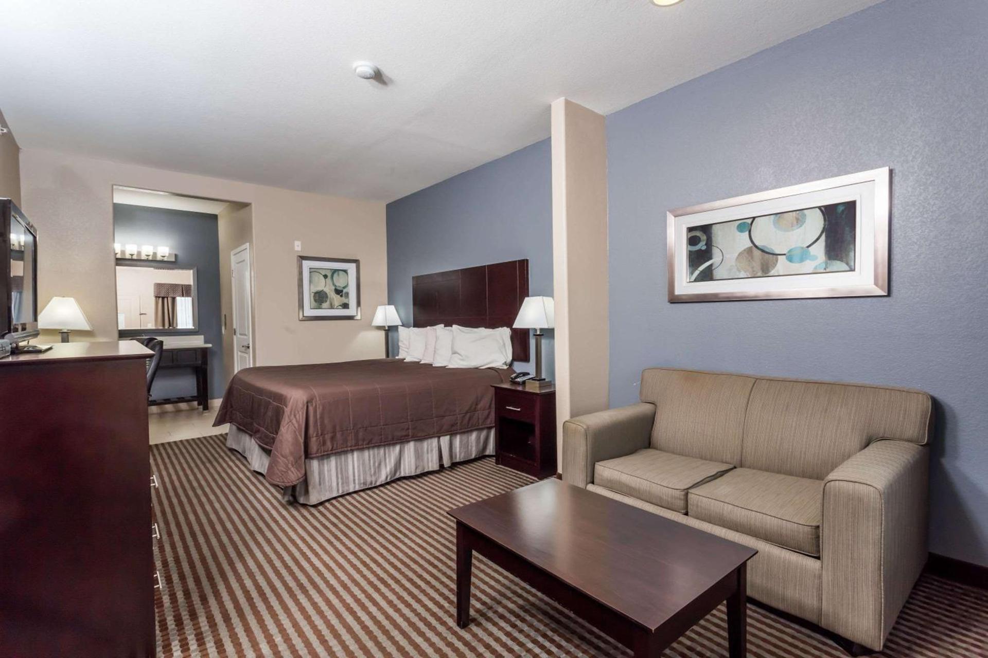 Atria Inn & Suites photo 23