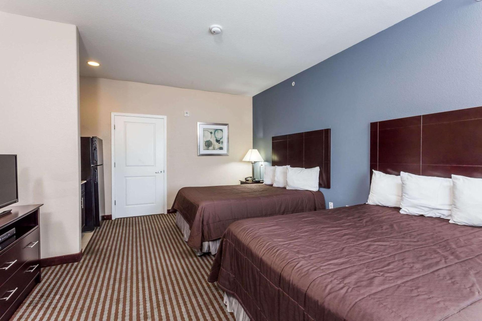 Atria Inn & Suites photo 27