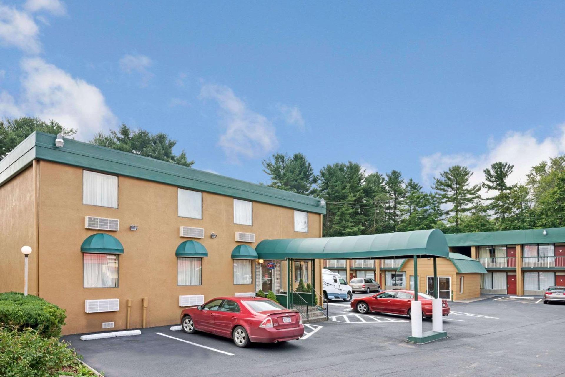 Travelodge by Wyndham Beckley — hotel in Beckley