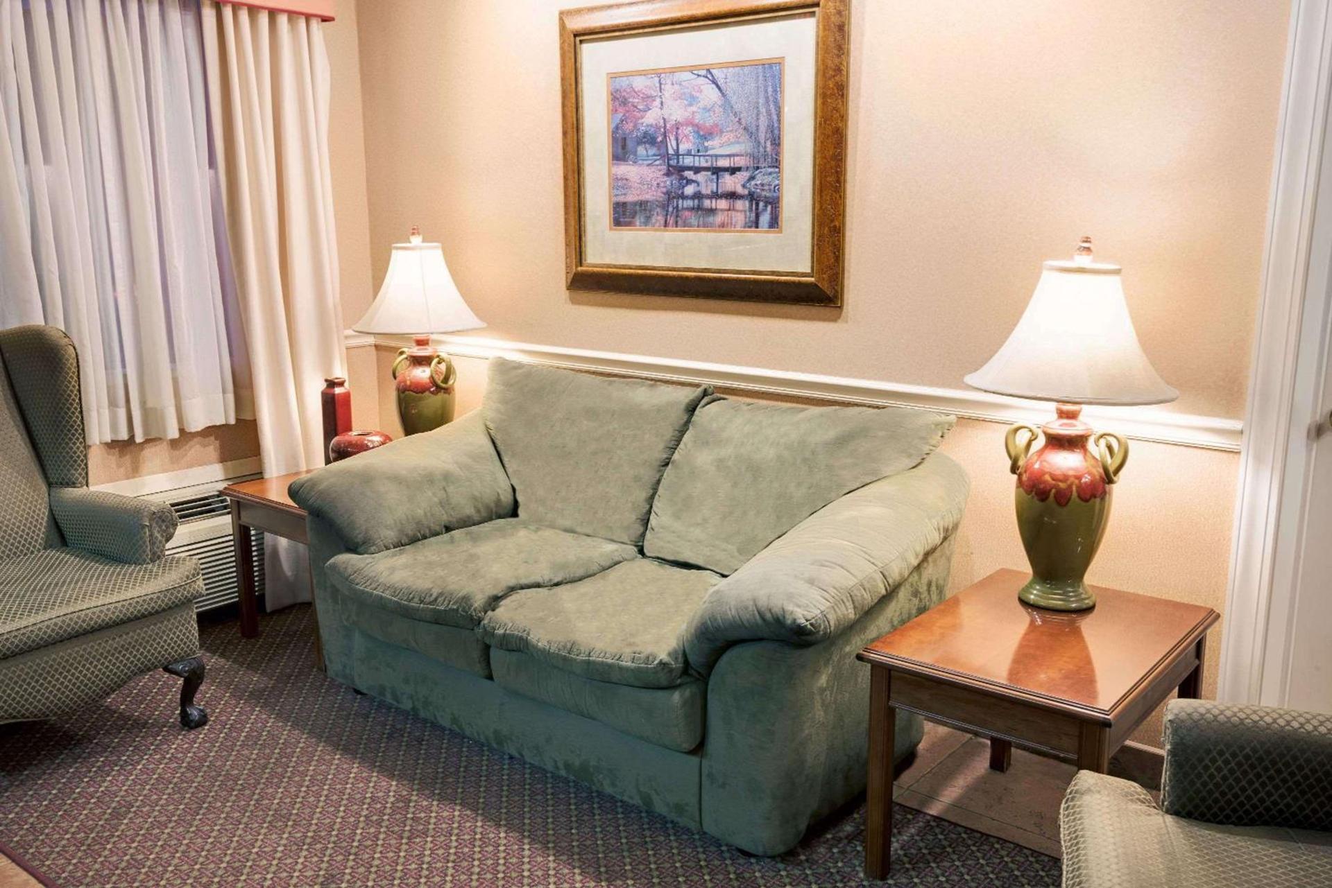 Travelodge by Wyndham Beckley photo 2