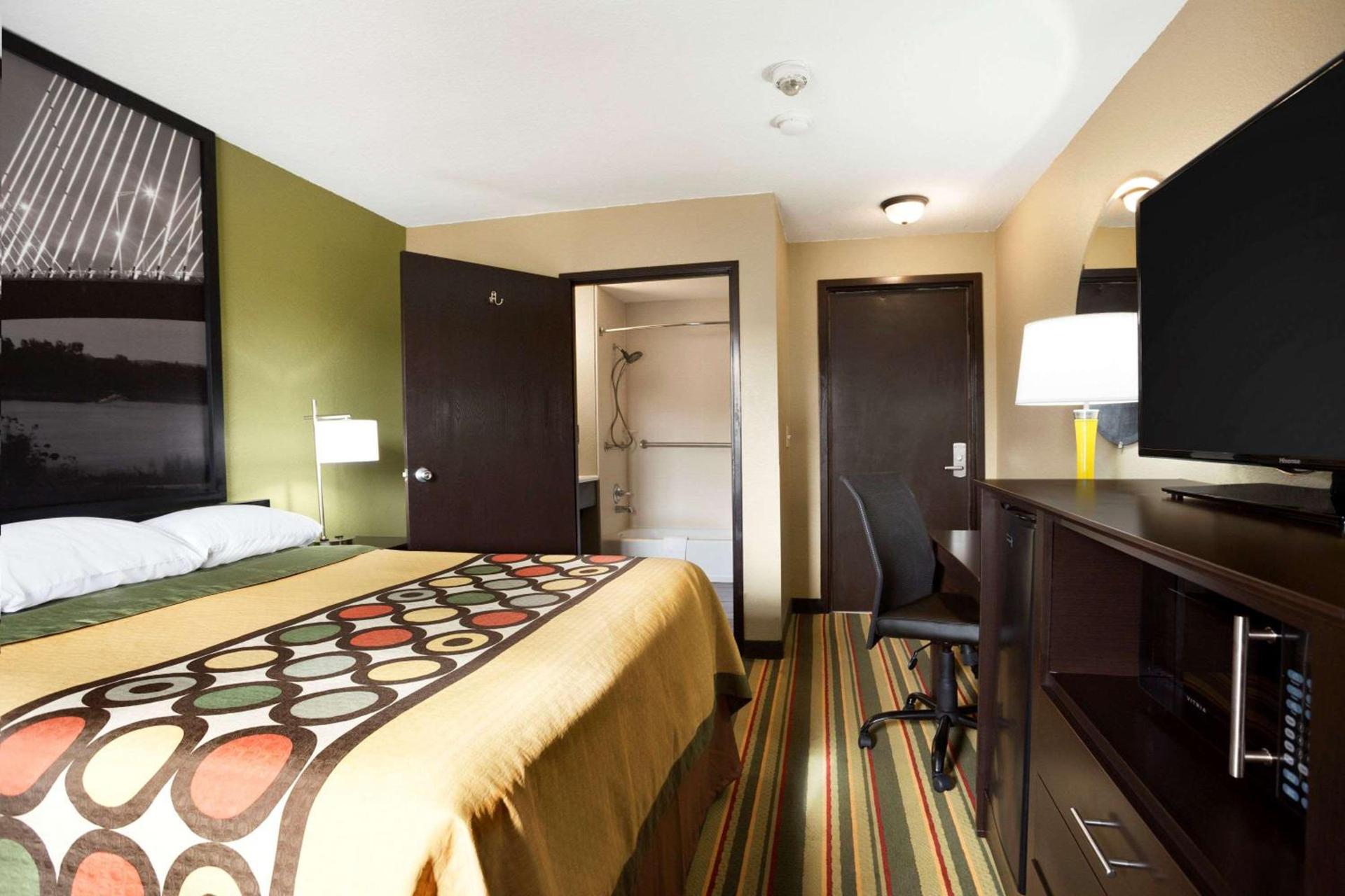 Super 8 by Wyndham Joplin photo 7