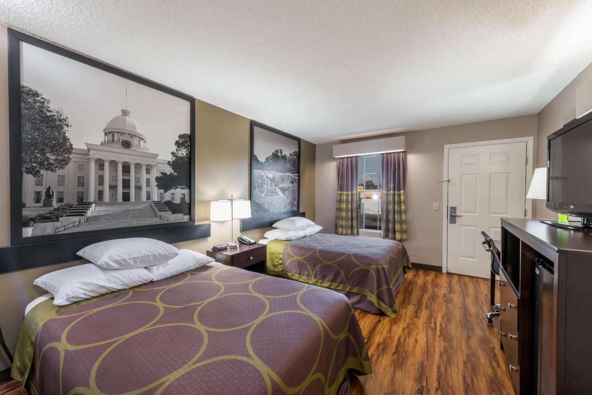 Super 8 by Wyndham Alexander City photo 18