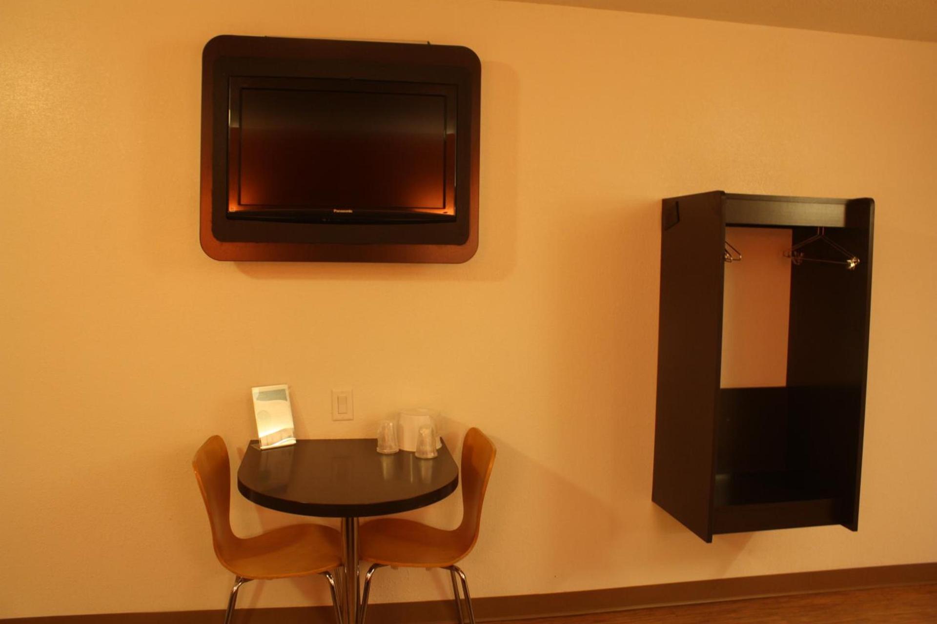 Motel 6-Youngstown, OH photo 32