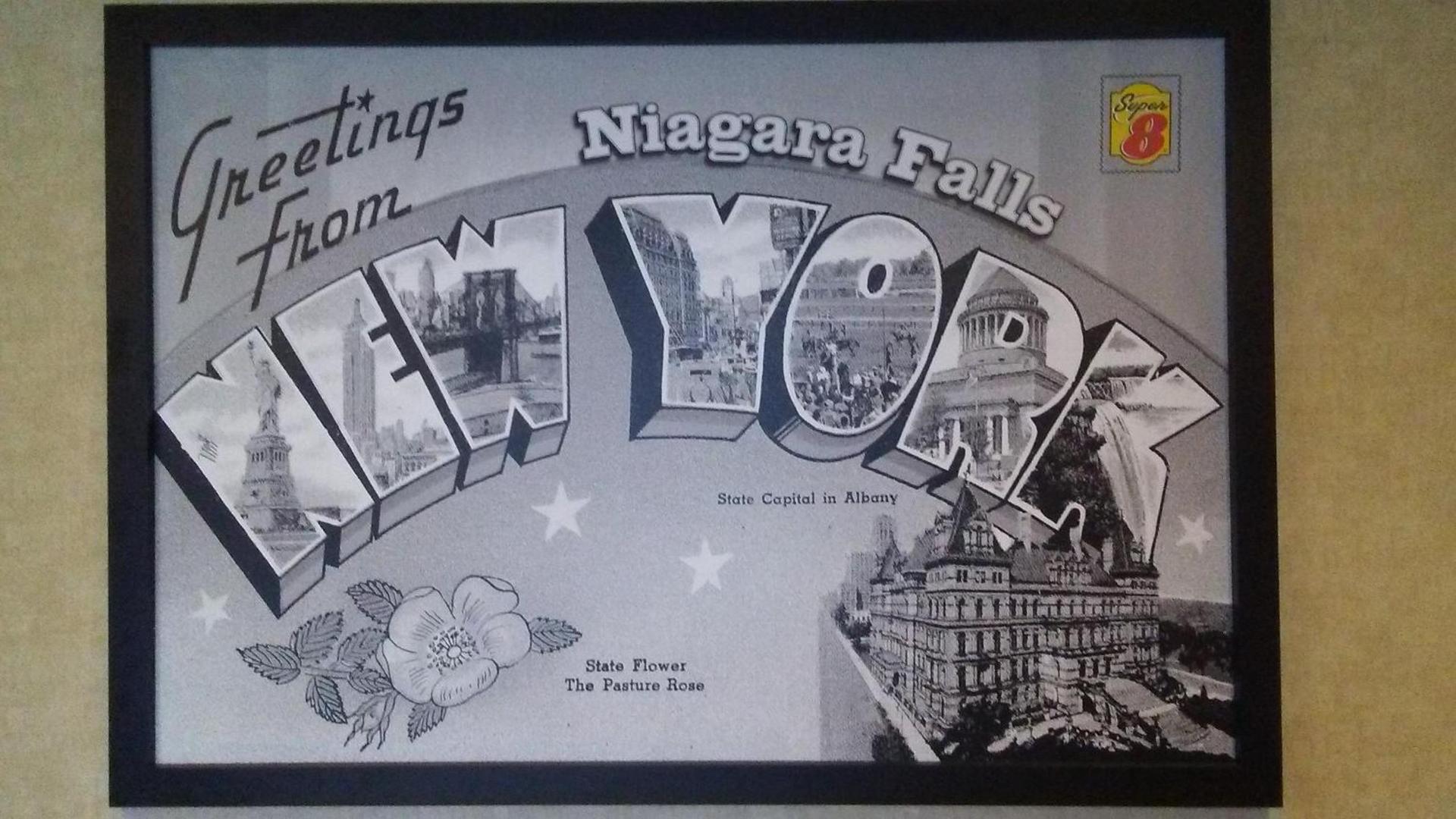Super 8 by Wyndham Niagara Falls photo 3