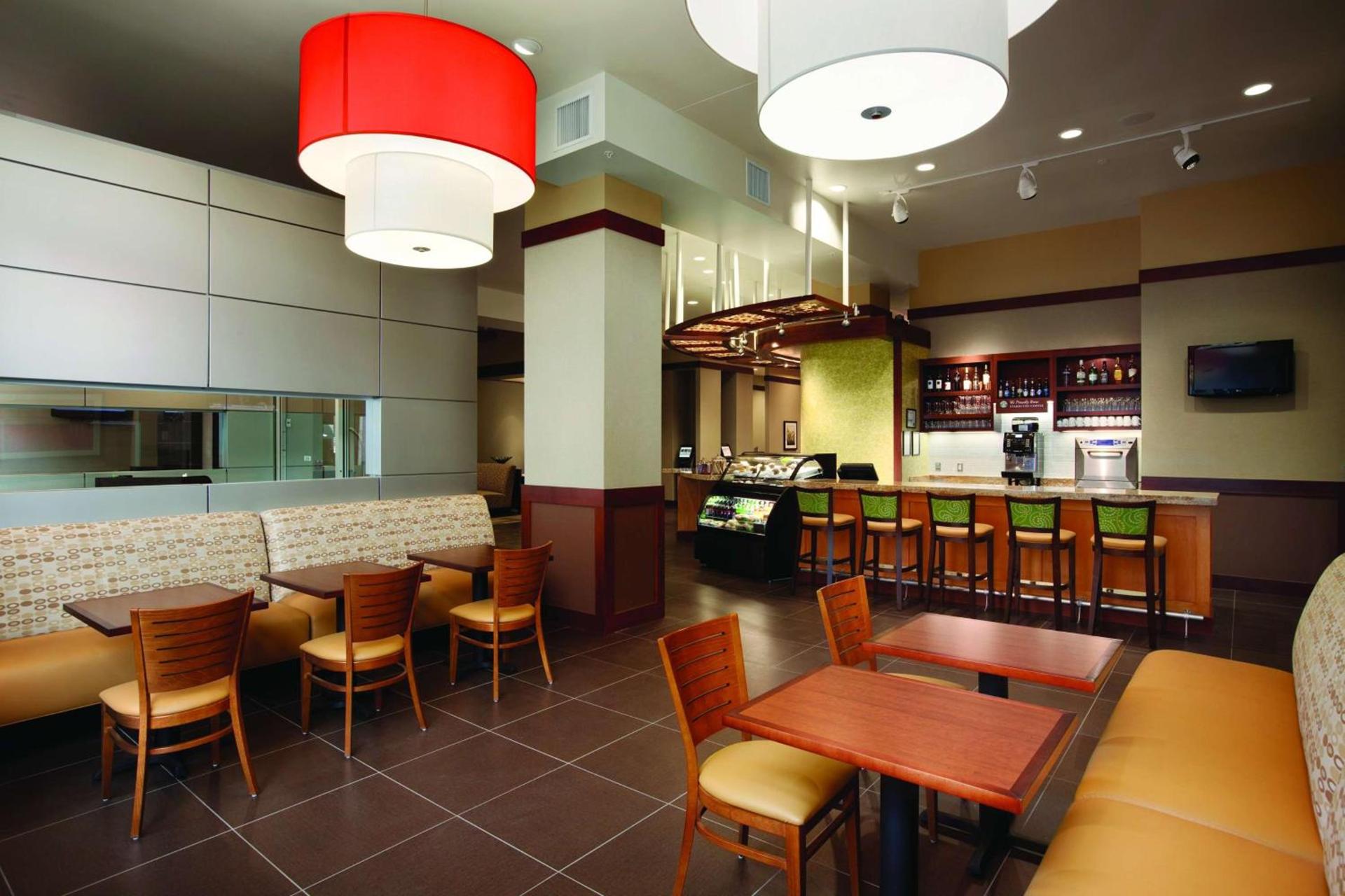 Hyatt Place Des Moines Downtown photo 10