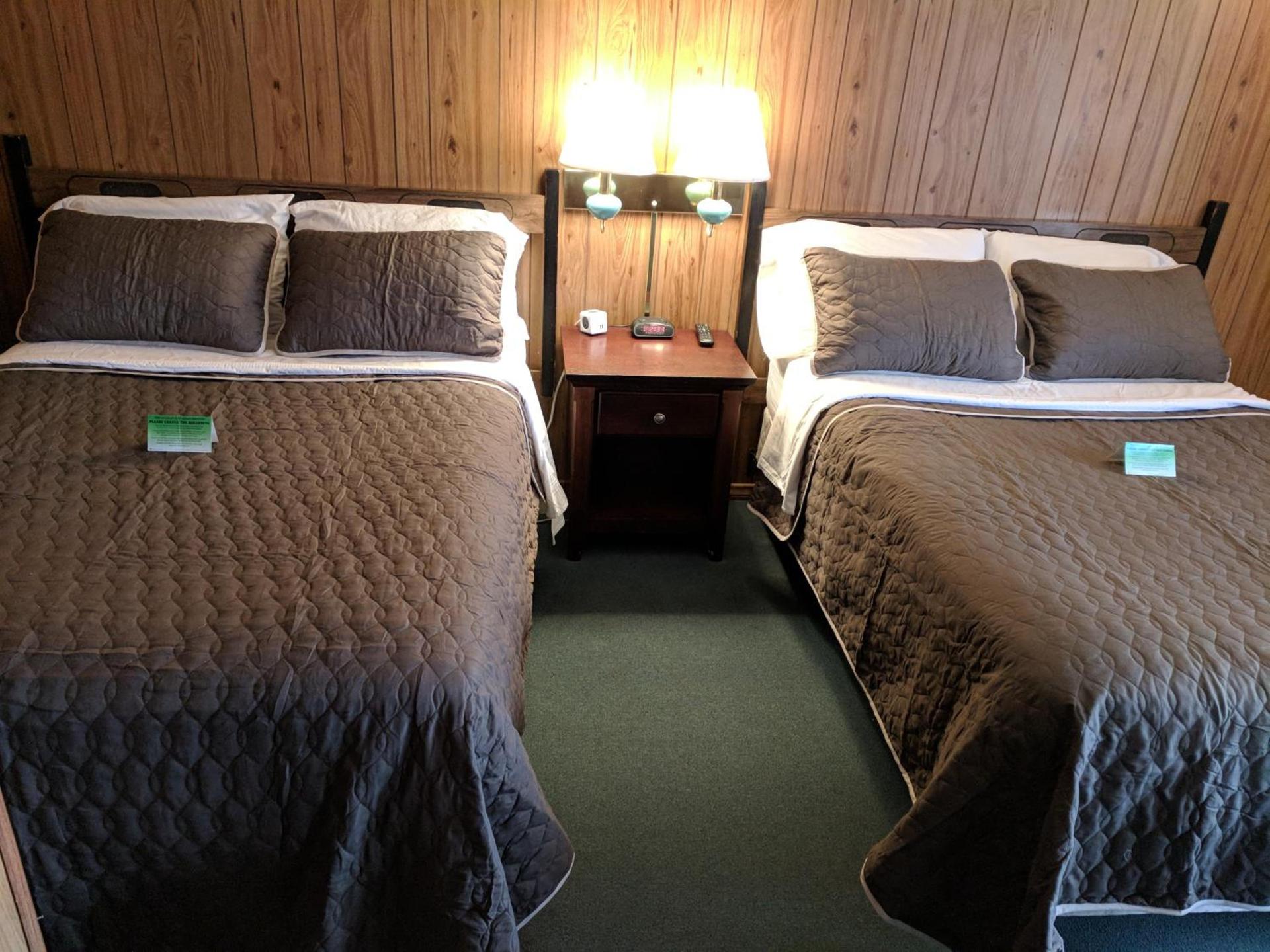 Lakeview Motel photo 21