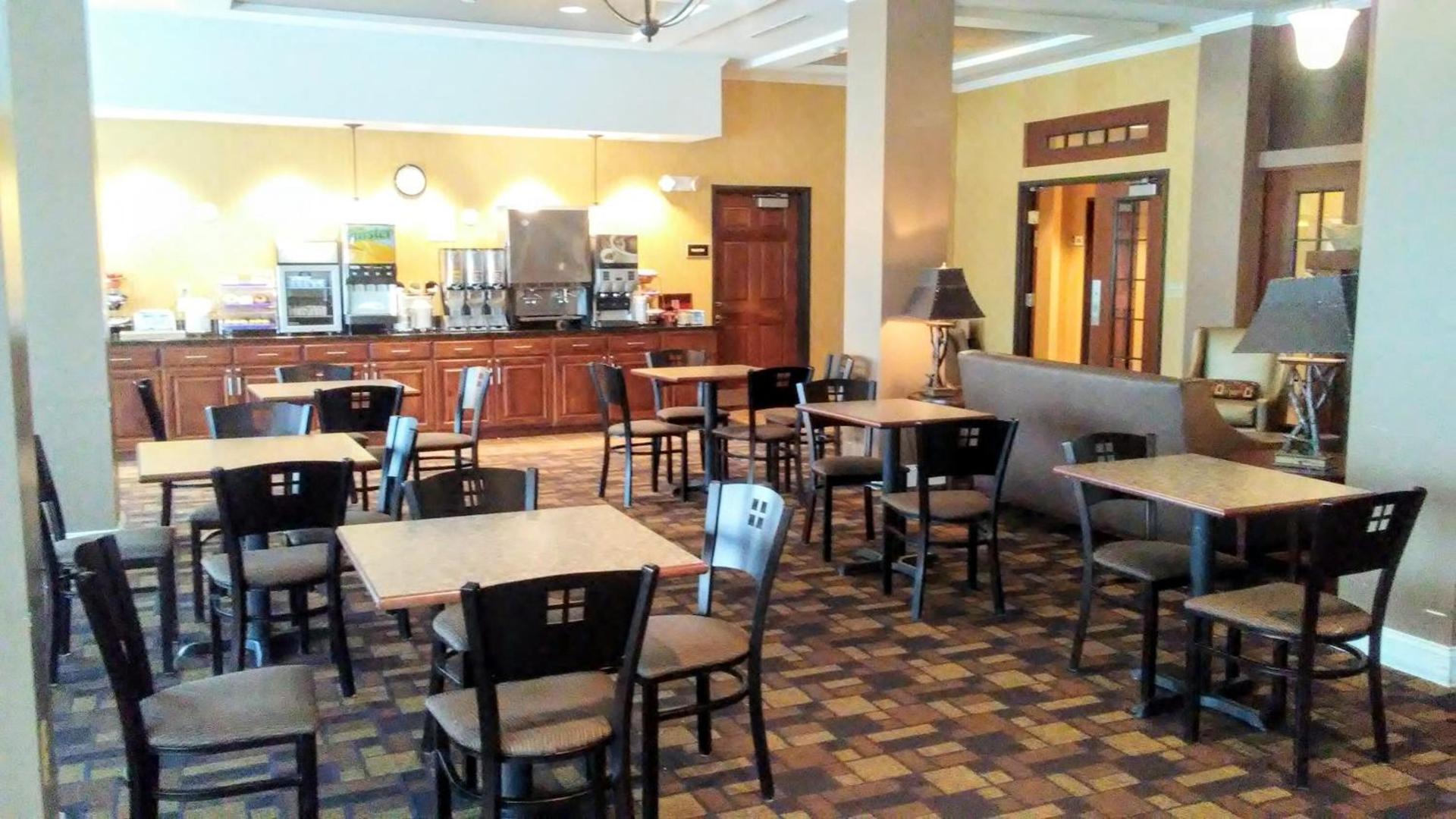 Spark by Hilton Glendive photo 11